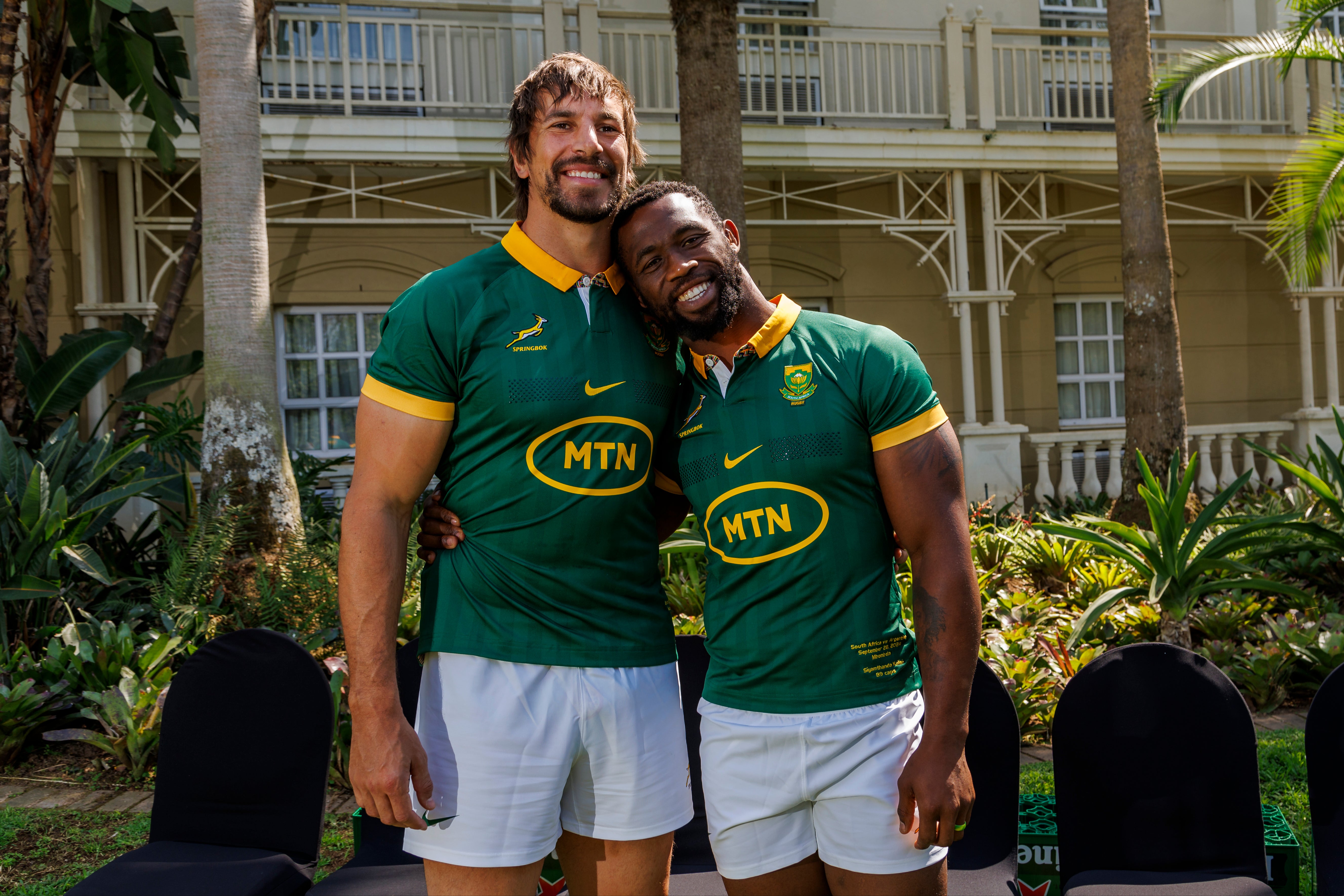 Tight bond: Etzebeth and Siya Kolis in Nelspruit, South Africa, in September