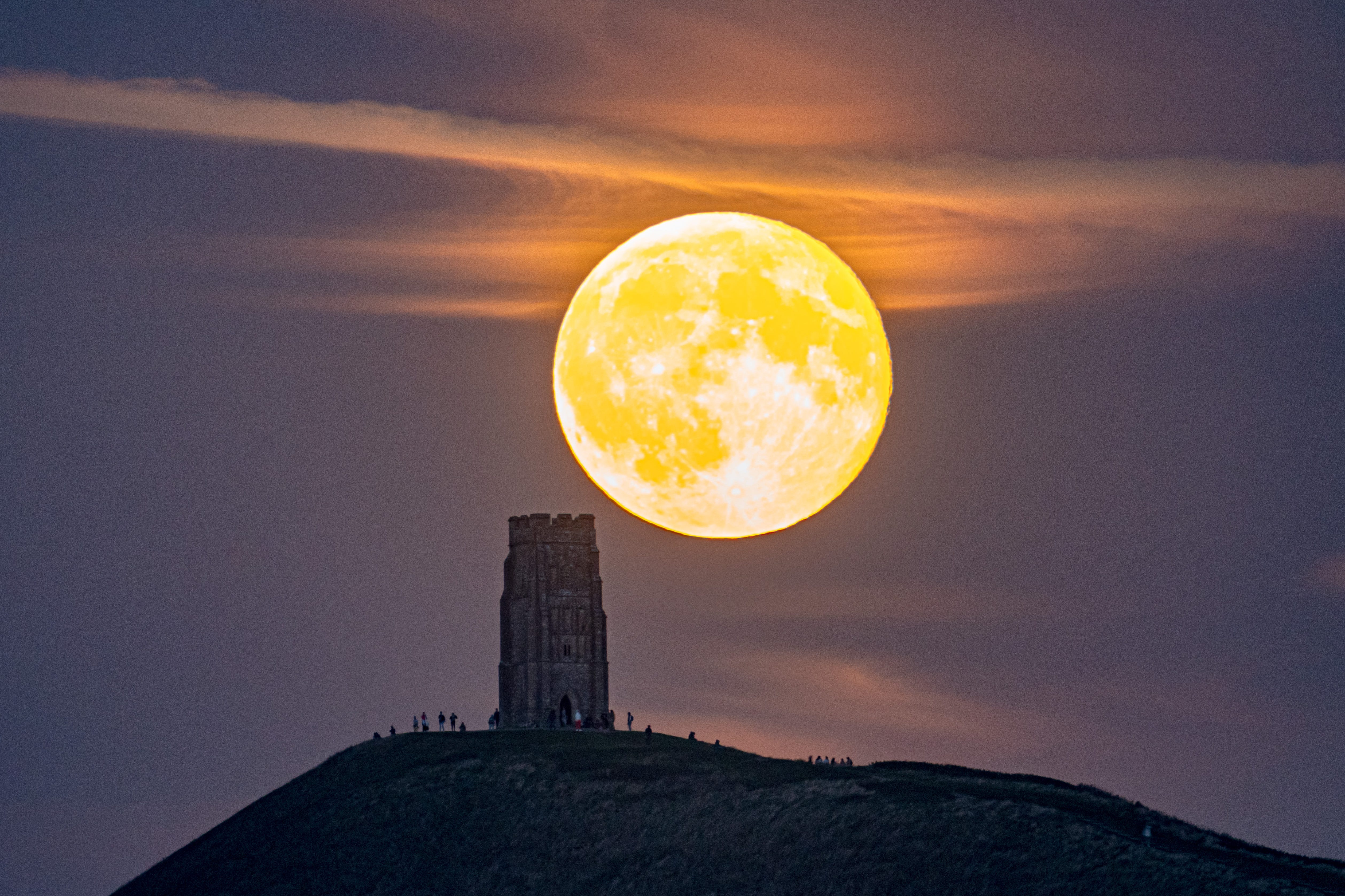 Experts said the supermoon is going to be ‘nice and bright’ (Ben Birchall/PA)