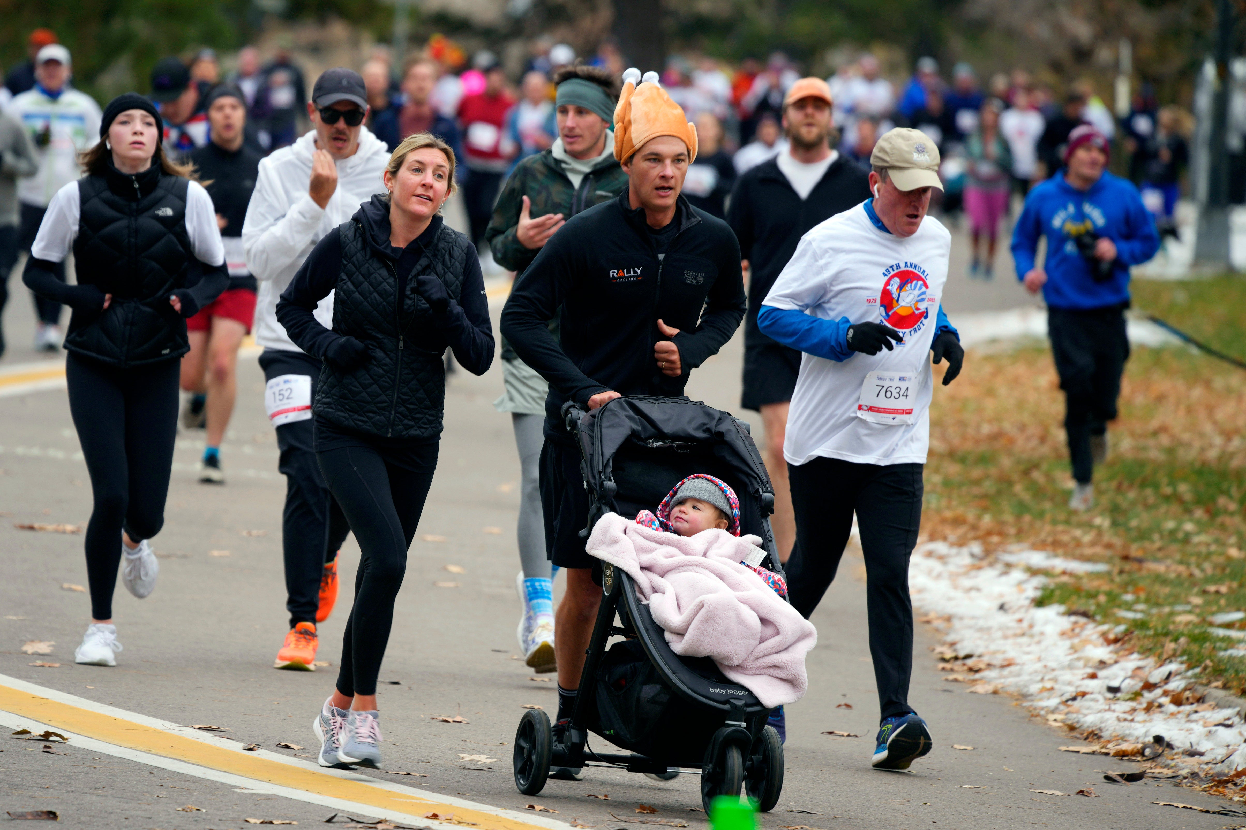 Be Well-Thanksgiving-Turkey Trots