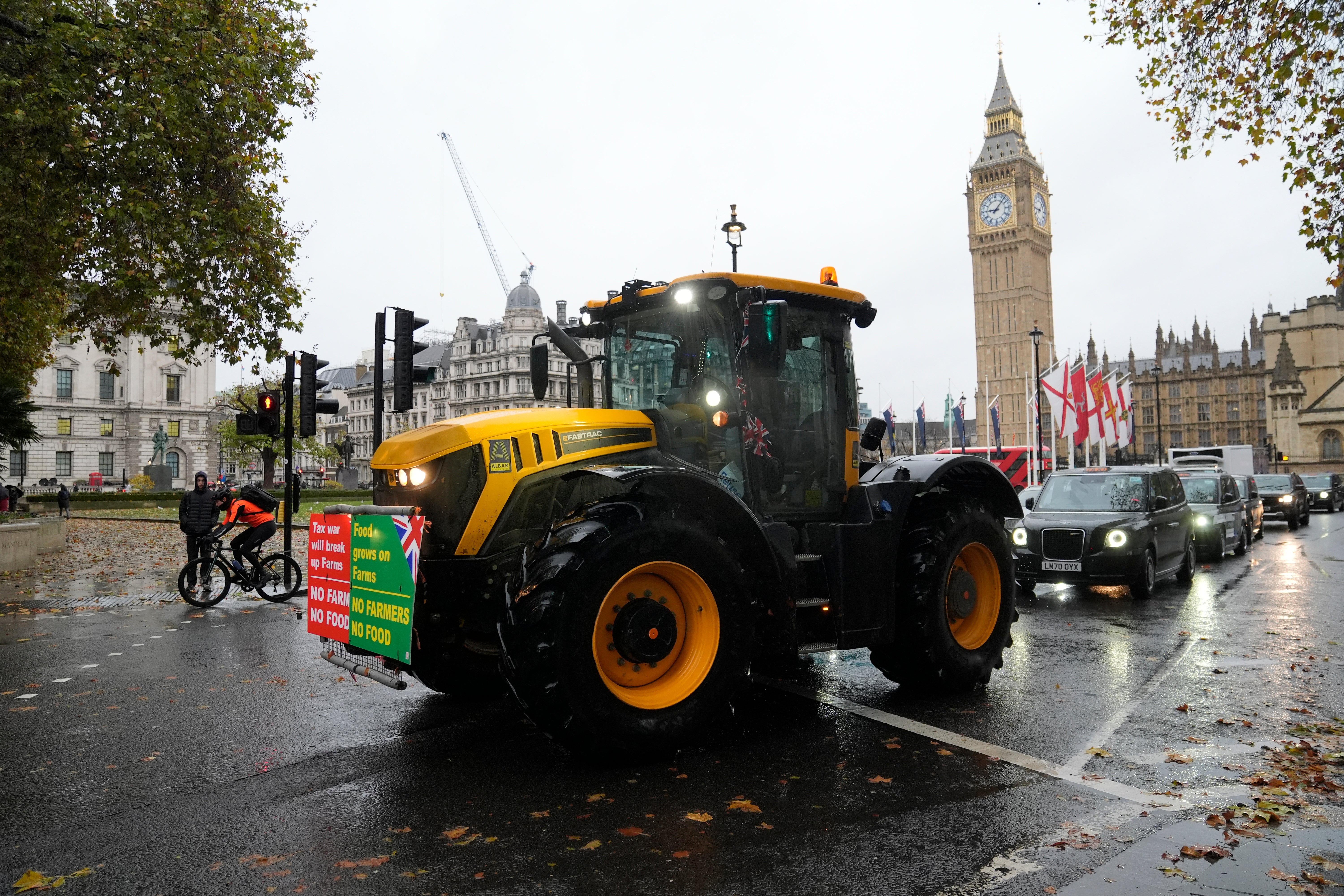 Farmers are gathering at Richmond Terrace in Whitehall from 11am