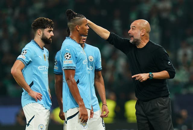 <p>Pep Guardiola in deep discussion with his Manchester City players. This season, it is notable that the aesthete has turned into the competitor </p>