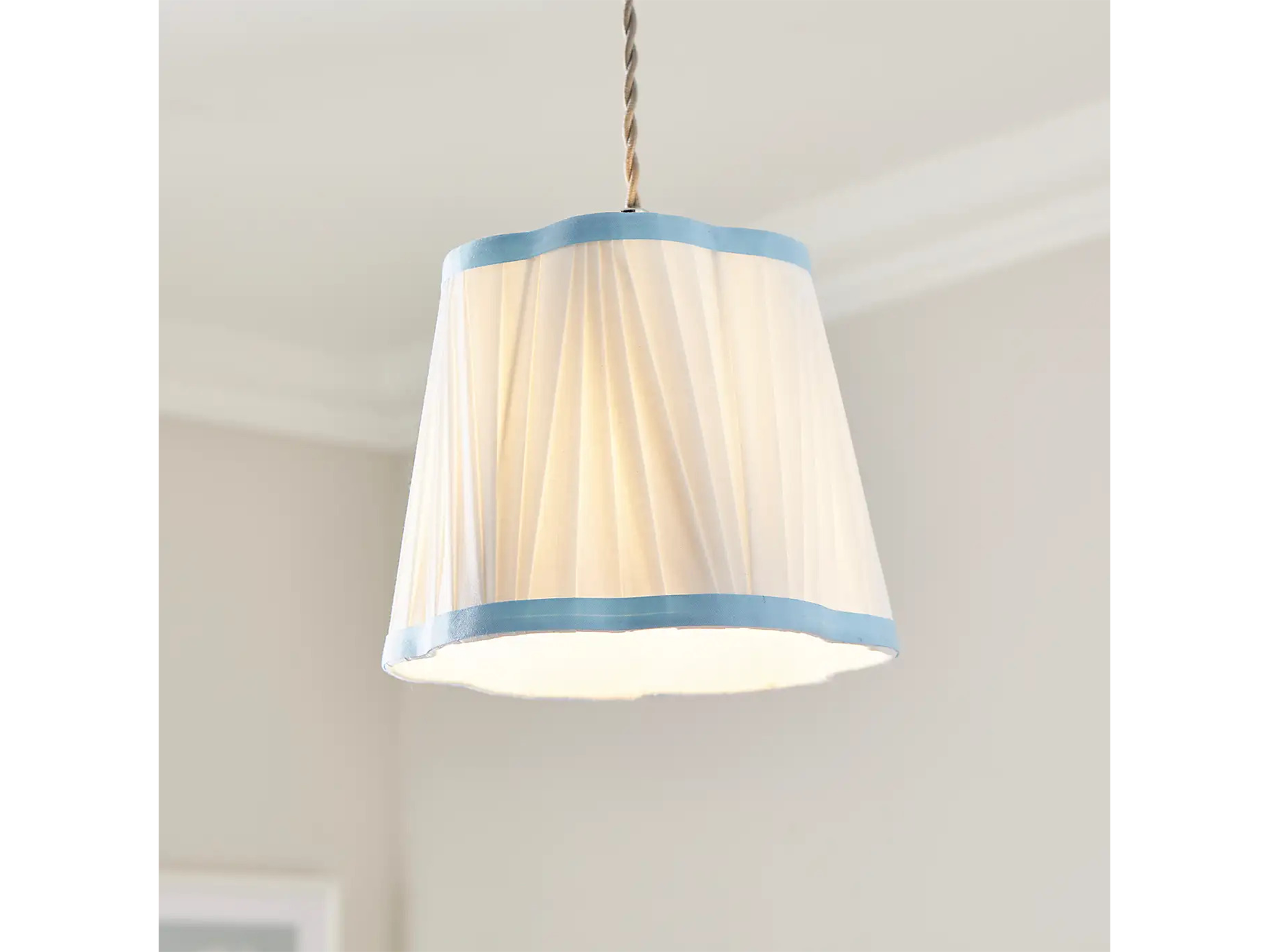 Best lamp shades IndyBest review Dunelm charming pleated lampshade