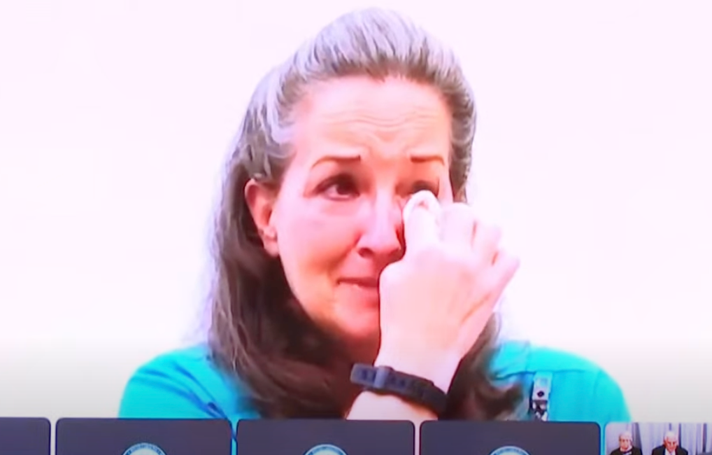 Susan Smith sobs on camera from prison as she requests parole