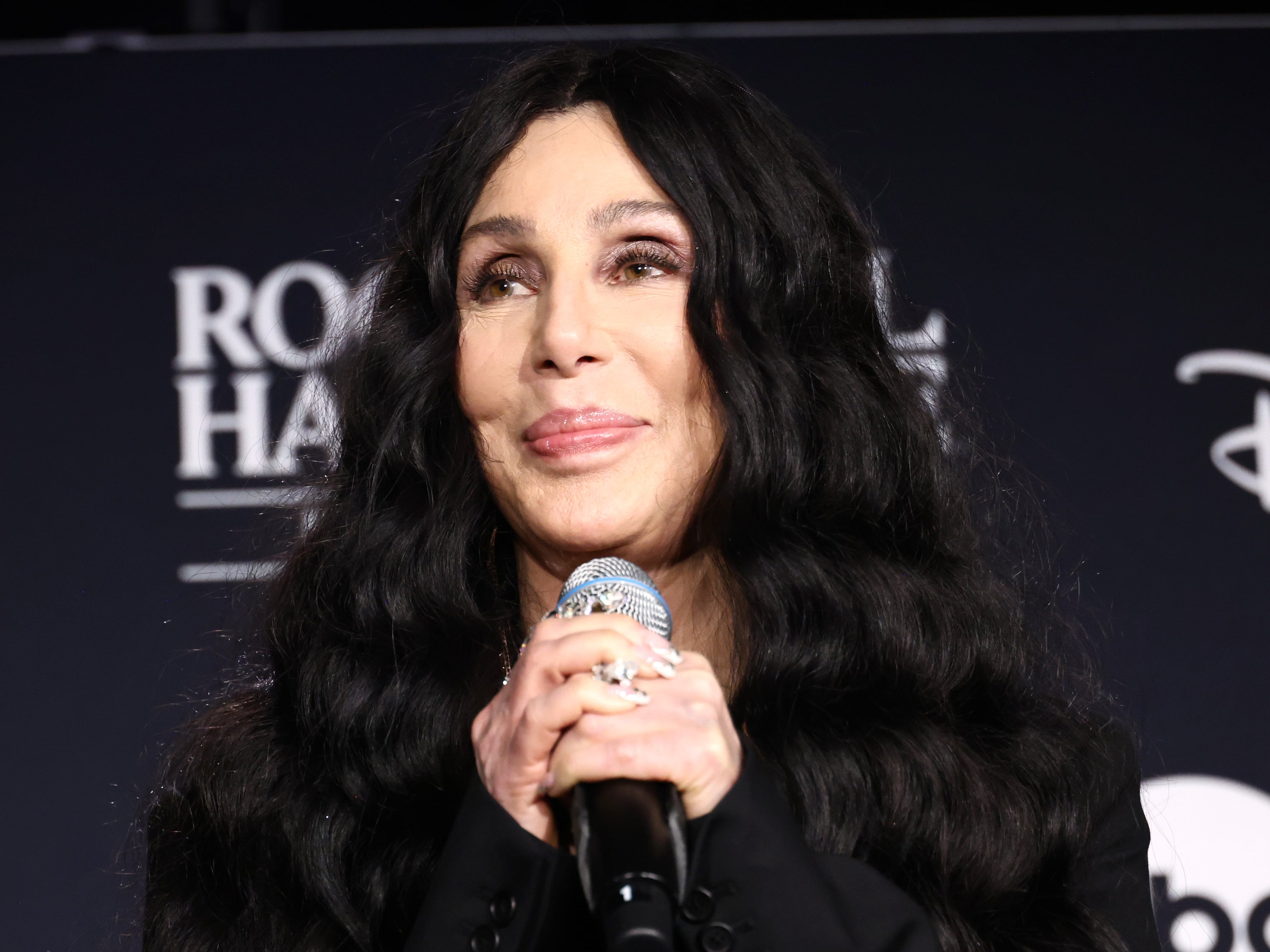 Cher said she ‘really disliked’ late director Peter Bogdanovich