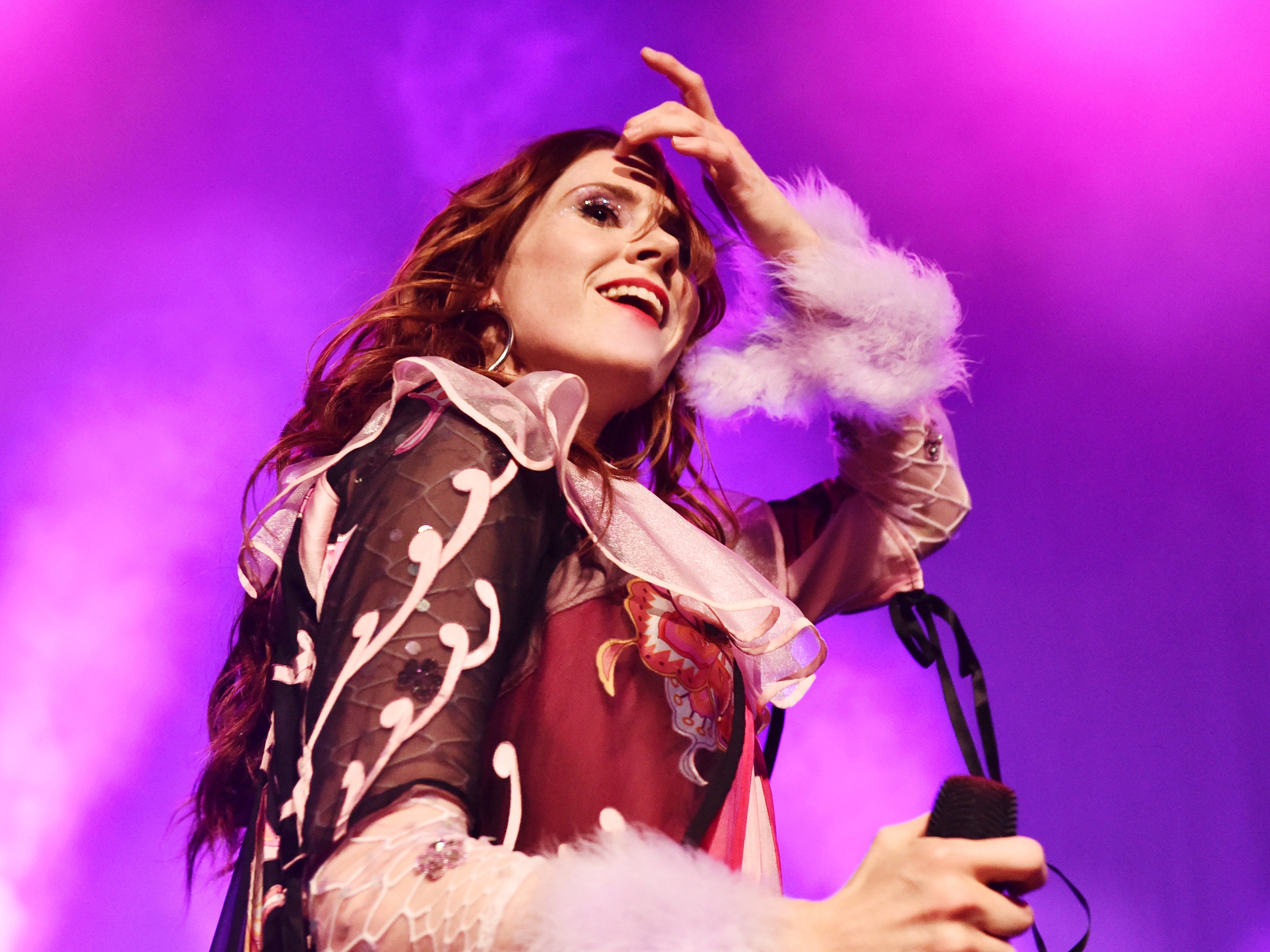 Kate Nash says she’s ‘creating jobs with her bum’