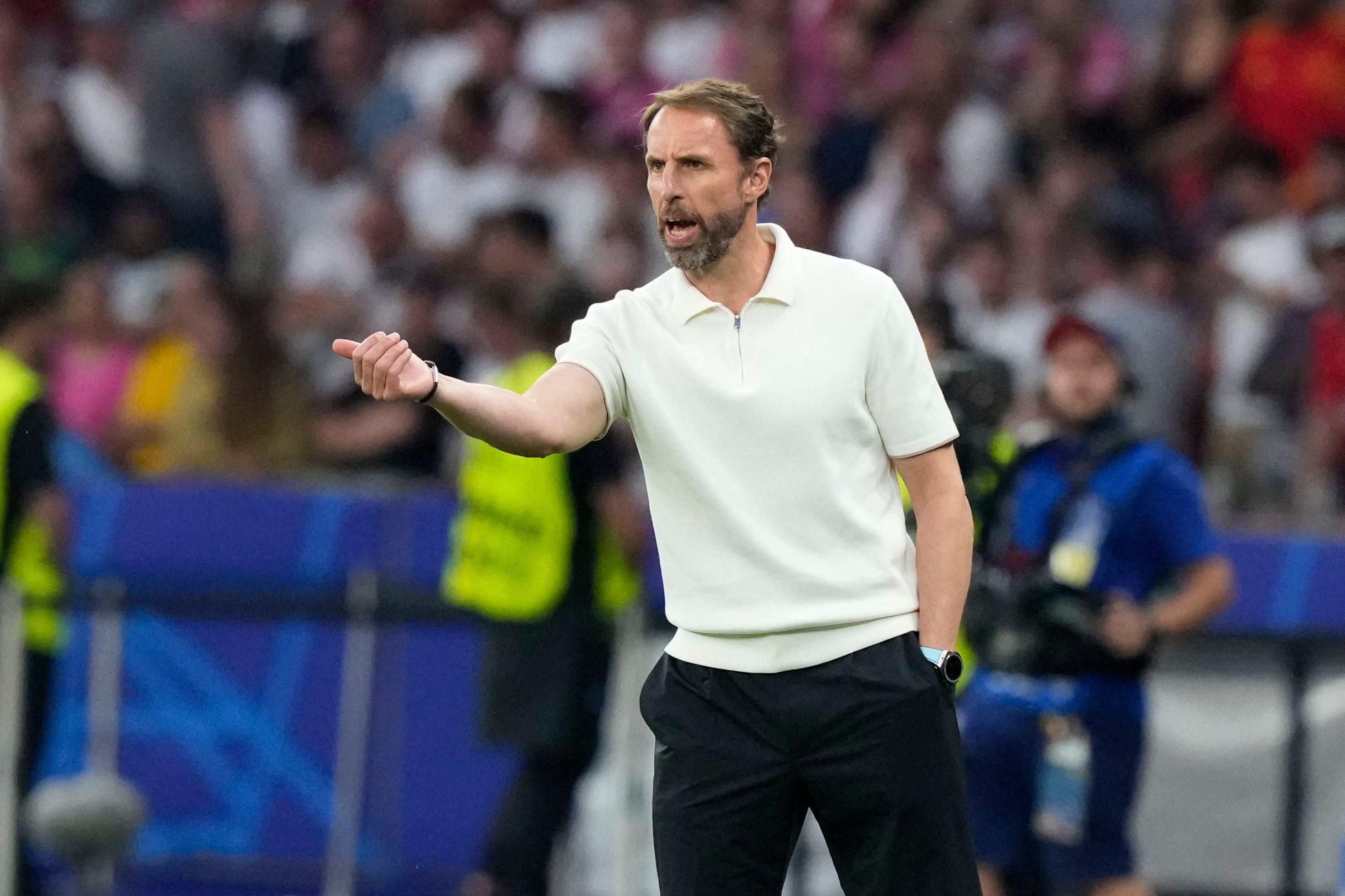 Thomas Tuchel will speak to ex-England manager Gareth Southgate