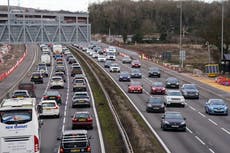 Christmas Travel LIVE: Traffic chaos on motorways while flights cancelled