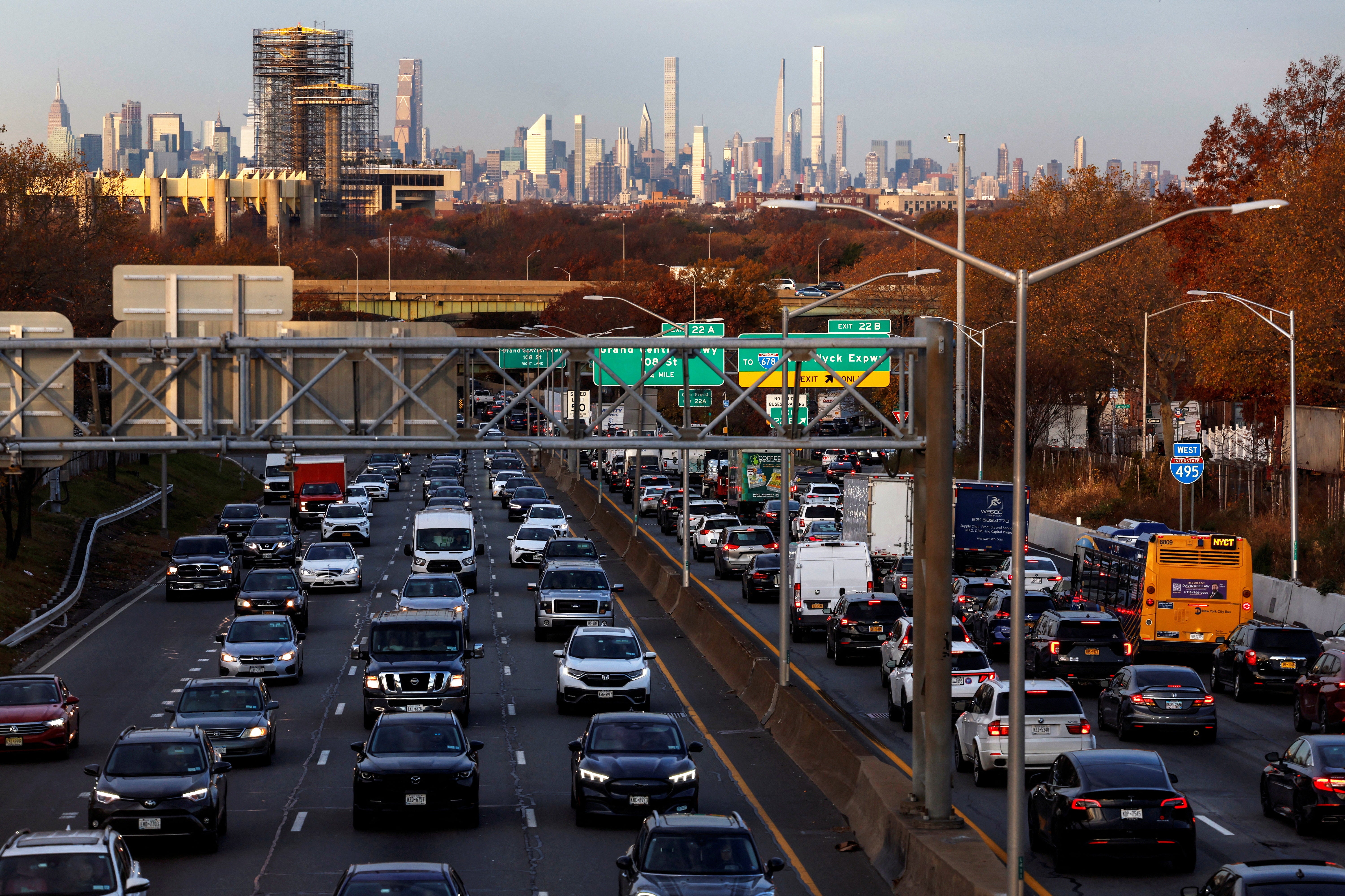 Manmade sounds from vehicle traffic can mask the positive impact of nature soundscapes, researchers said Tuesday