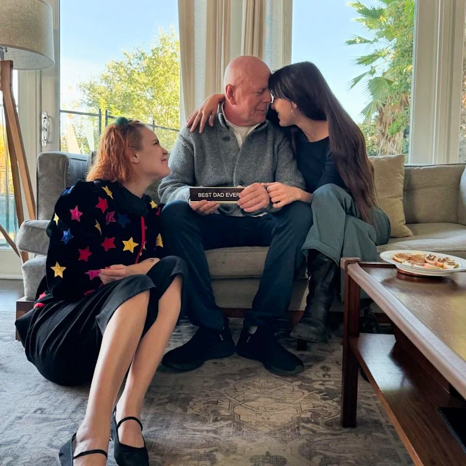 Bruce Willis with daughters Tallulah (left) and Scott Laurel on Thanksgiving