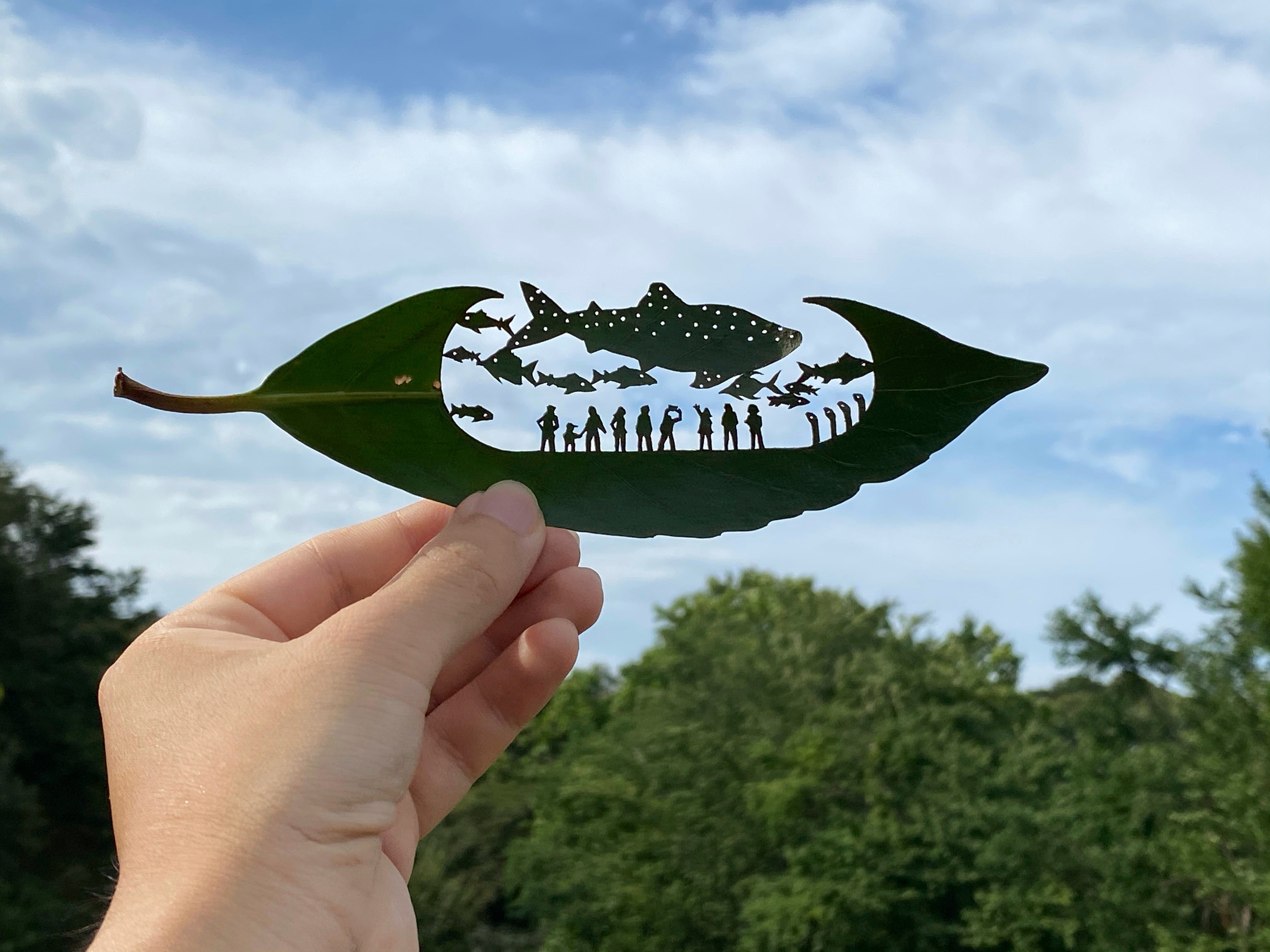 Japan Leaf Cutting Artist