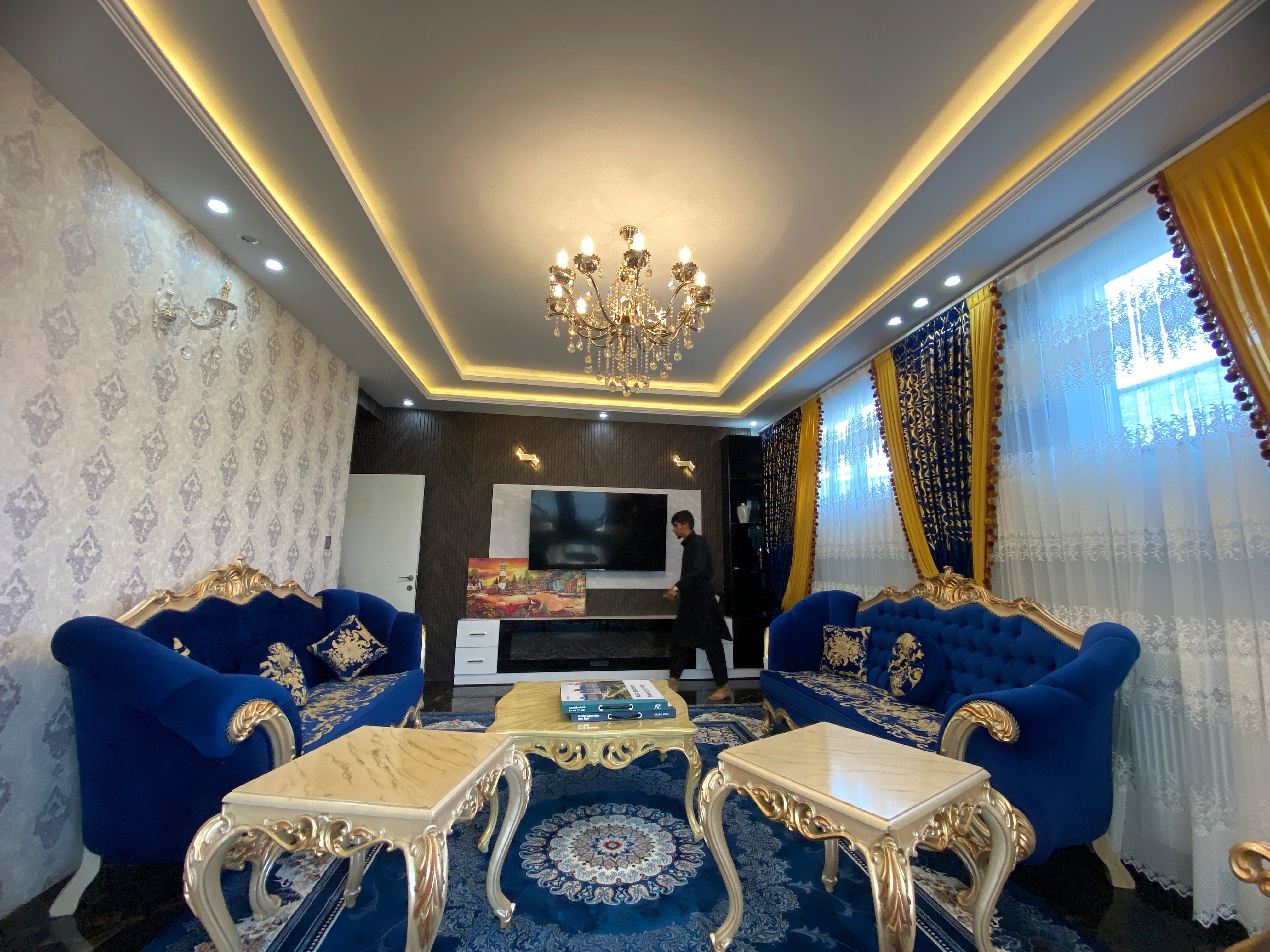 Afghanistan Living in Luxury