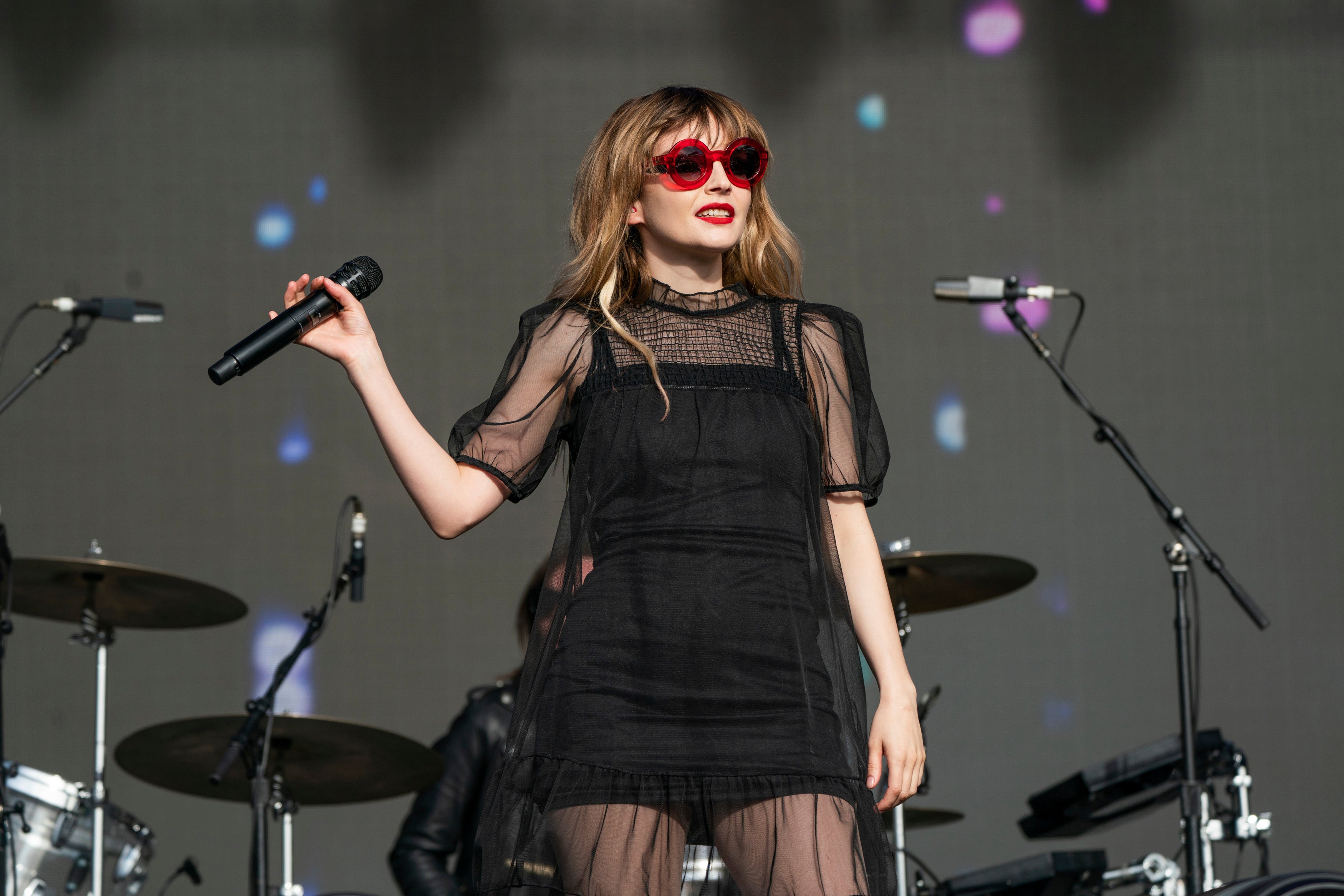 Music - Lauren Mayberry