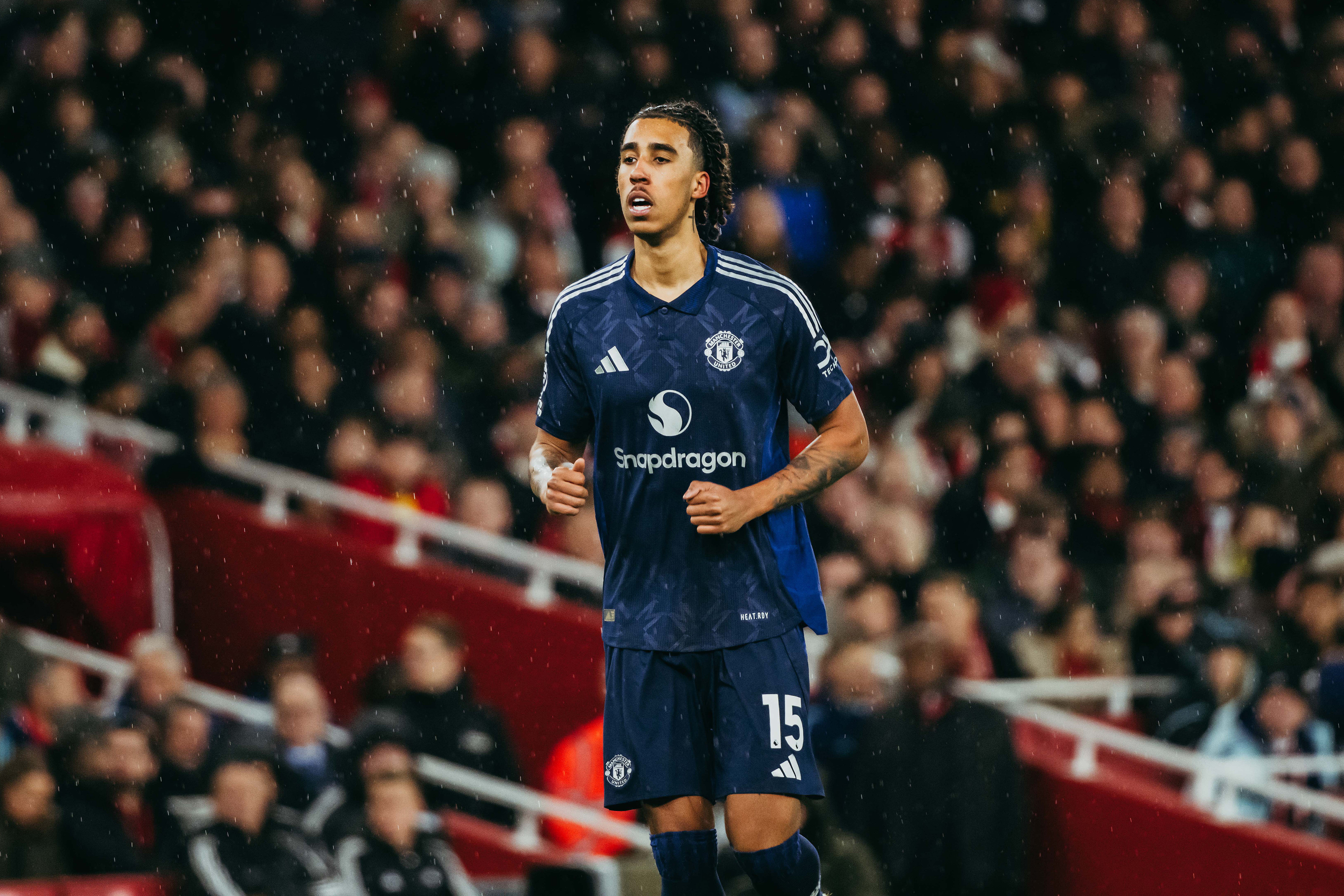 Leny Yoro made his Manchester United debut against Arsenal at the Emirates