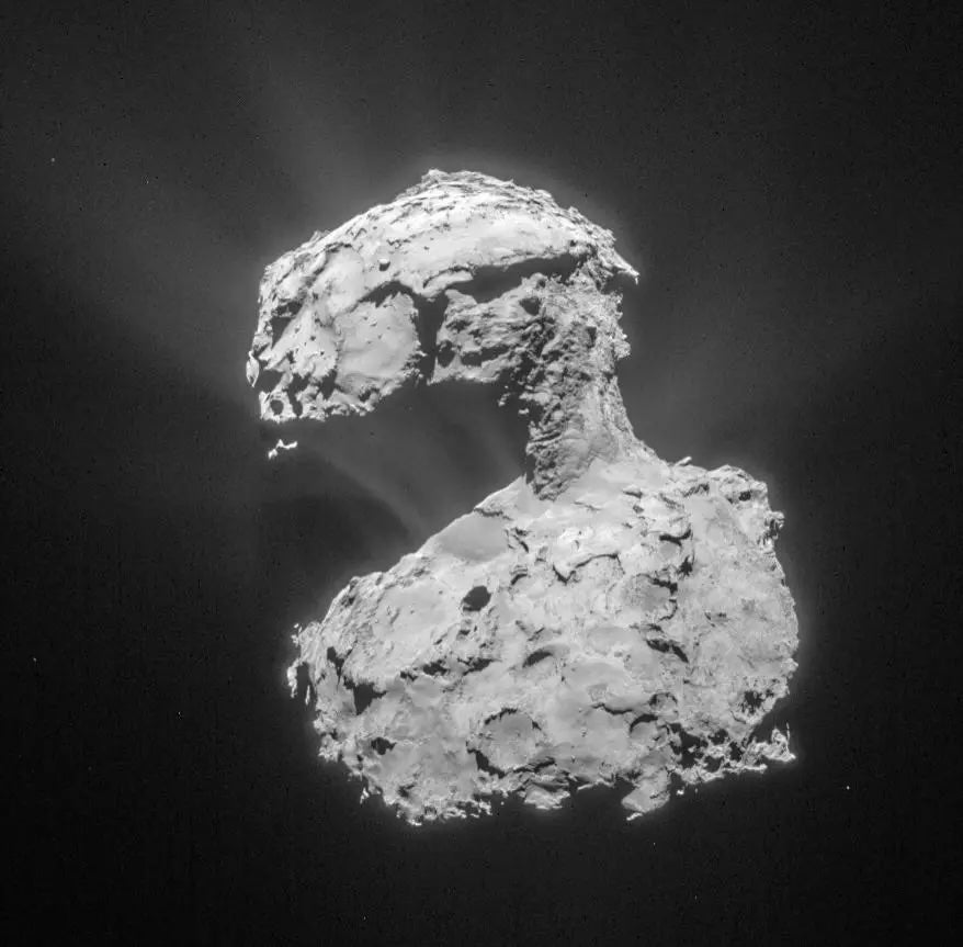 An image shows the comet 67P/Churyumov-Gerasimenko in March 2015. New research from NASA says Jupiter-family comets like this one could have been potential sources of water for early Earth billions of years ago