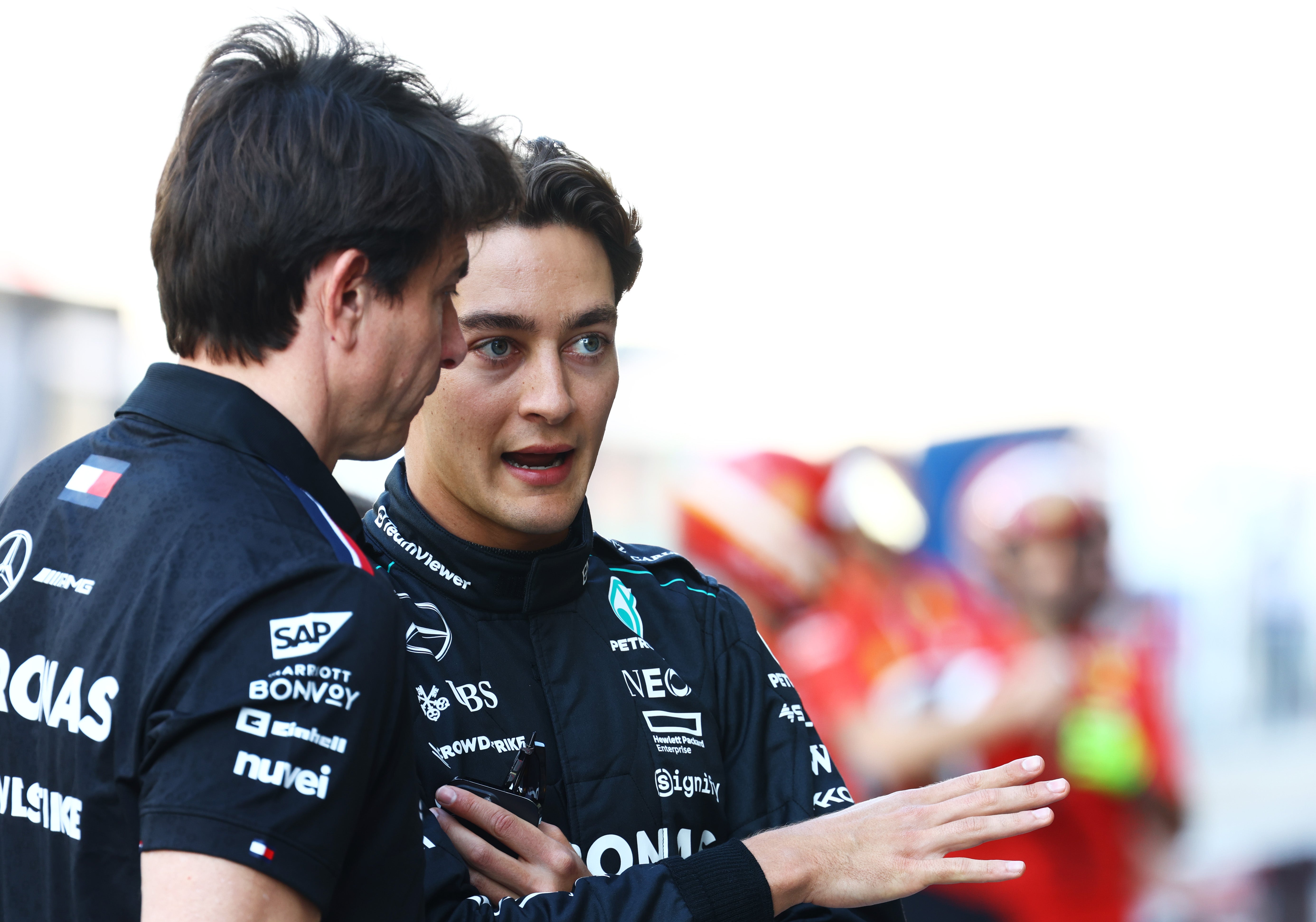 Toto Wolff defended his driver Russell