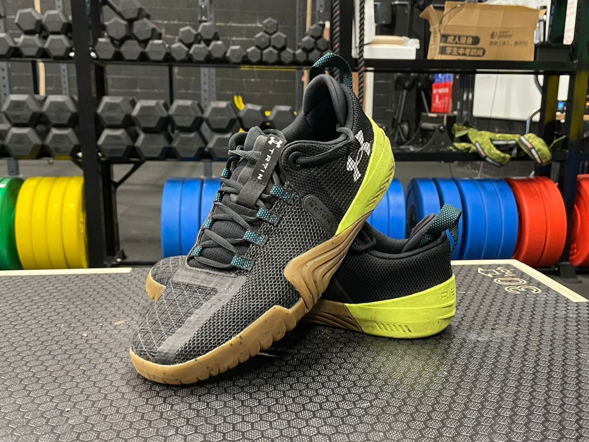 Under Armour tribase reign 6