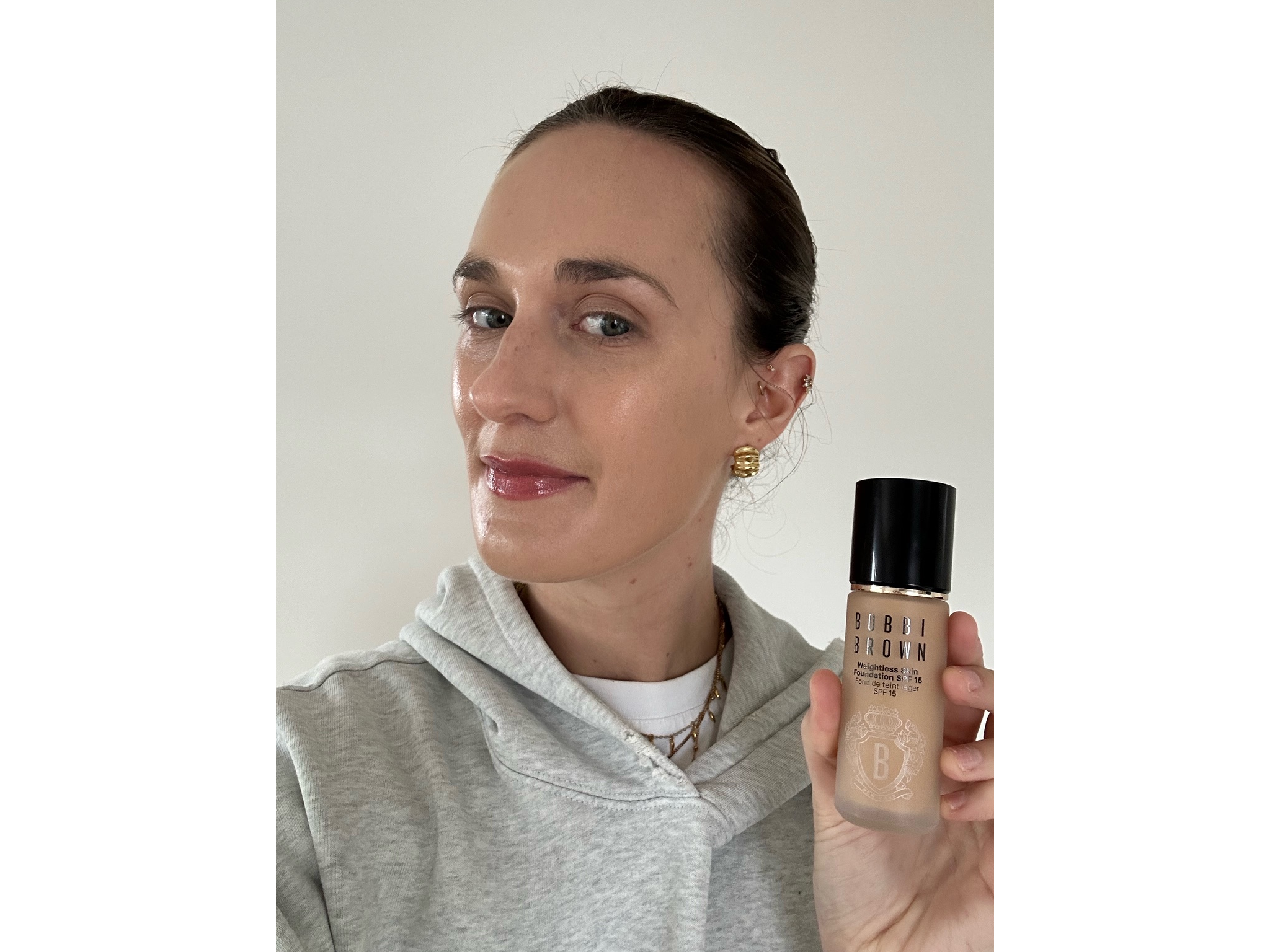 Bobbi Brown weightless skin foundation SPF15