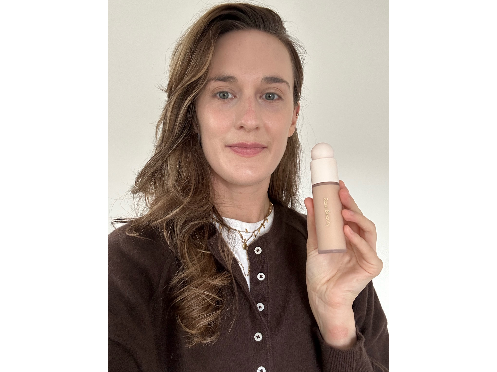 Rare Beauty liquid touch weightless foundation