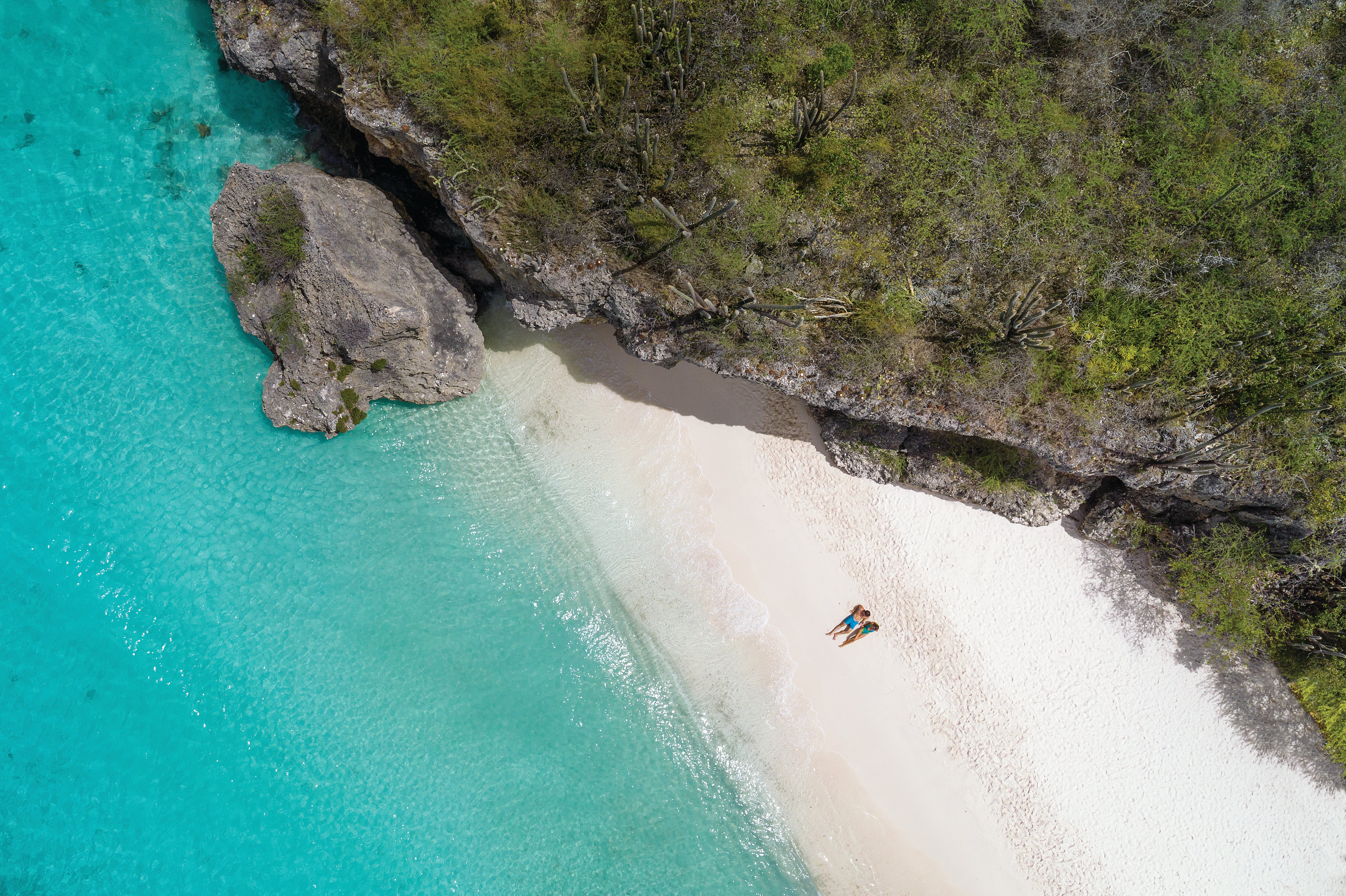 From nature and adventure to cuisine and culture , you’ll find your perfect luxury getaway in the Caribbean