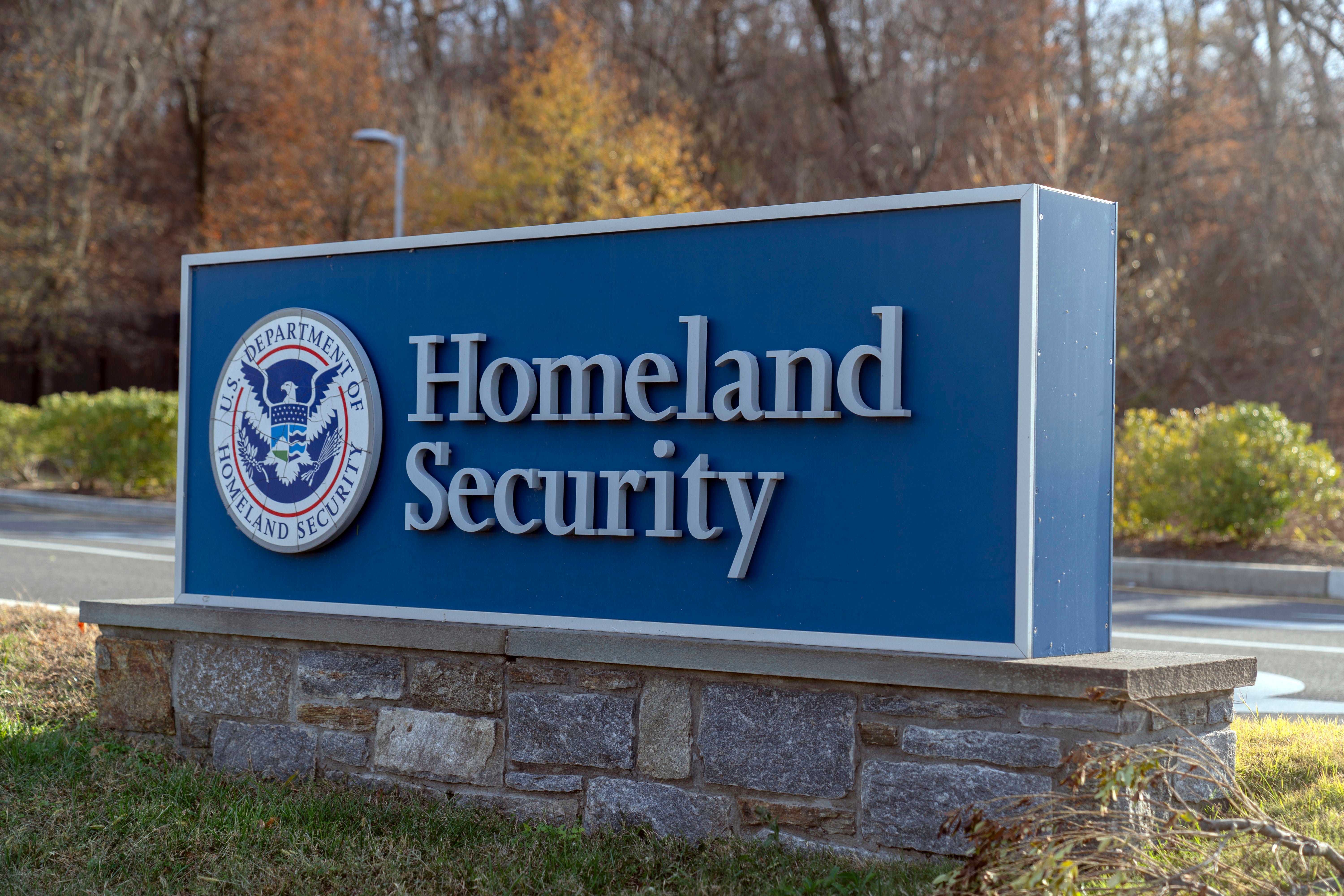 US Homeland Security Agent Arrested