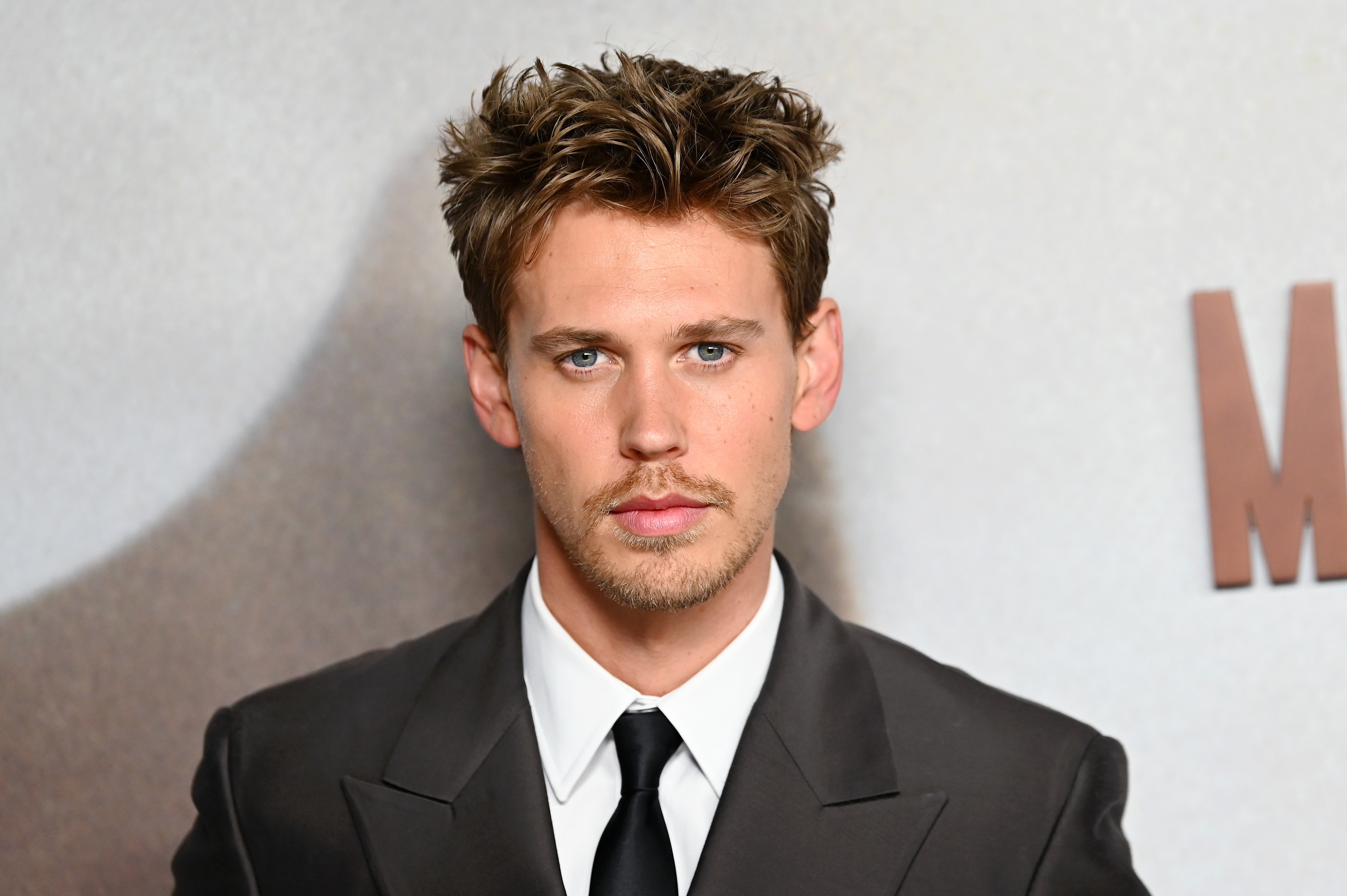 Austin Butler has been tapped to play Patrick Bateman in Guadagnino’s adaptation