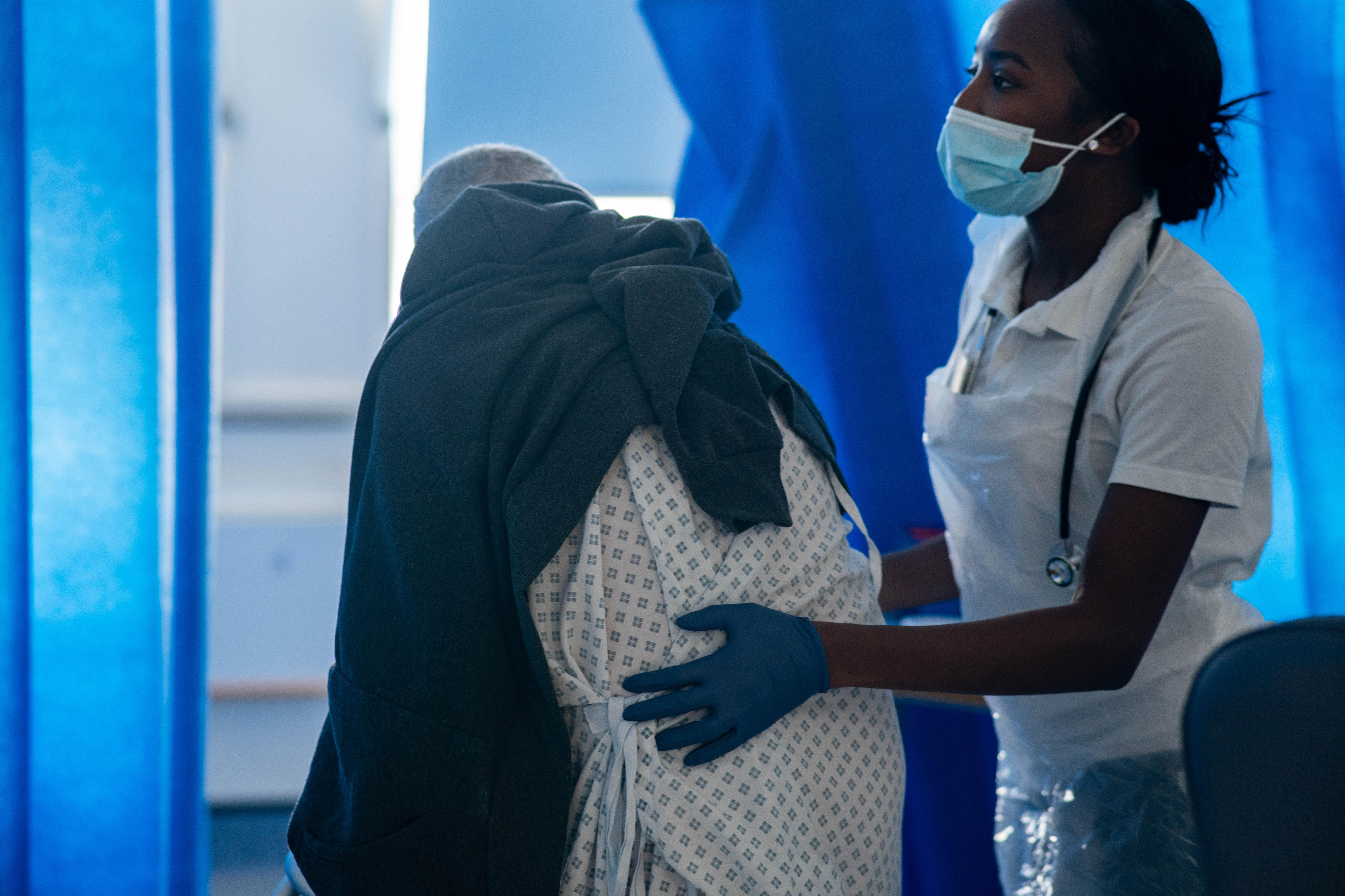 There has been a significant rise in the number of people in hospital with flu compared to last week, according to new NHS figures