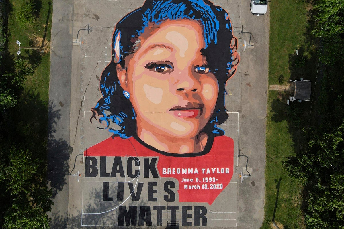 https://static.the-independent.com/2024/12/12/17/Justice_Department_Breonna_Taylor__67847.jpg?width=1200&height=800&crop=1200:800