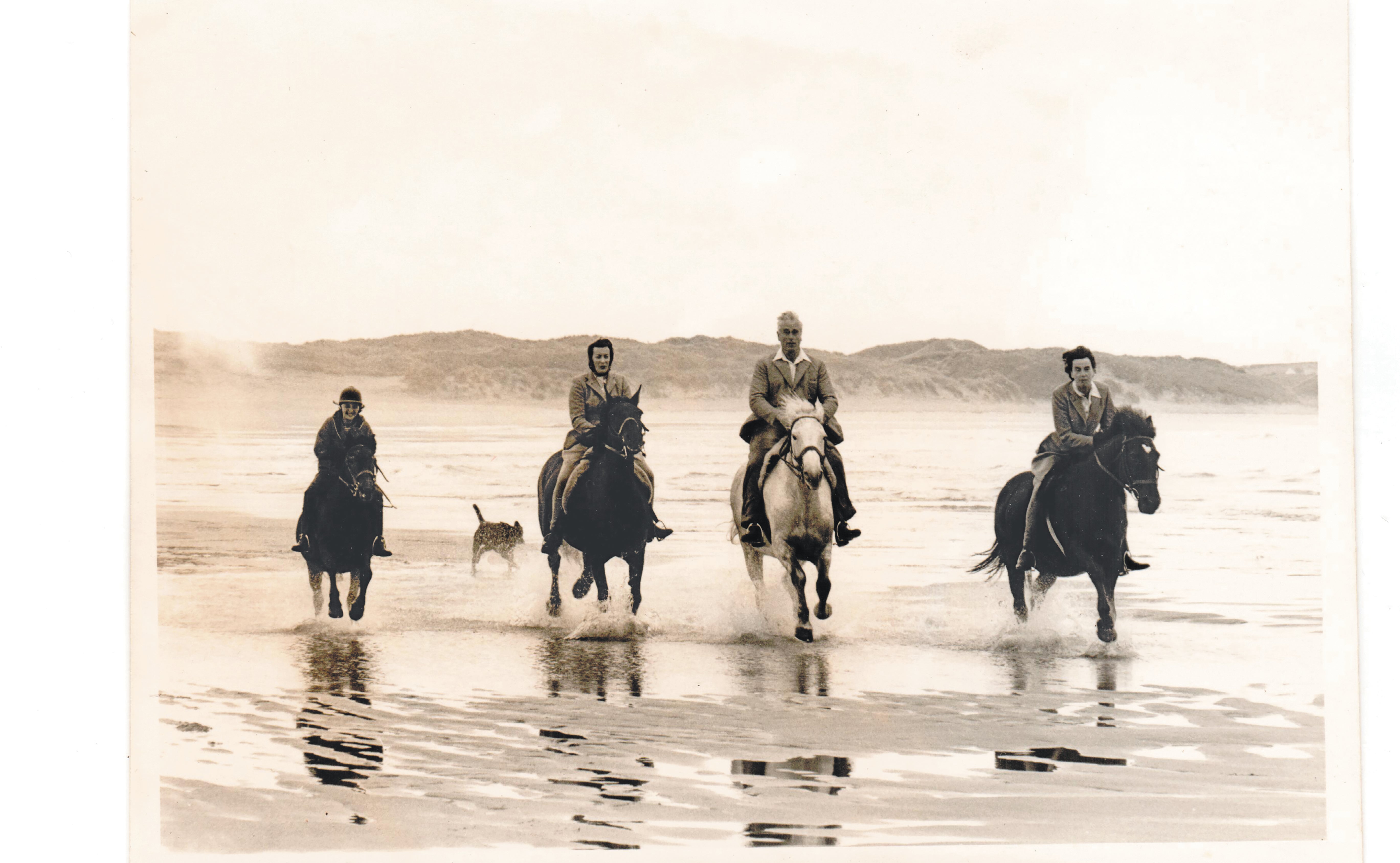 Horsing around: a vintage day out at the beach