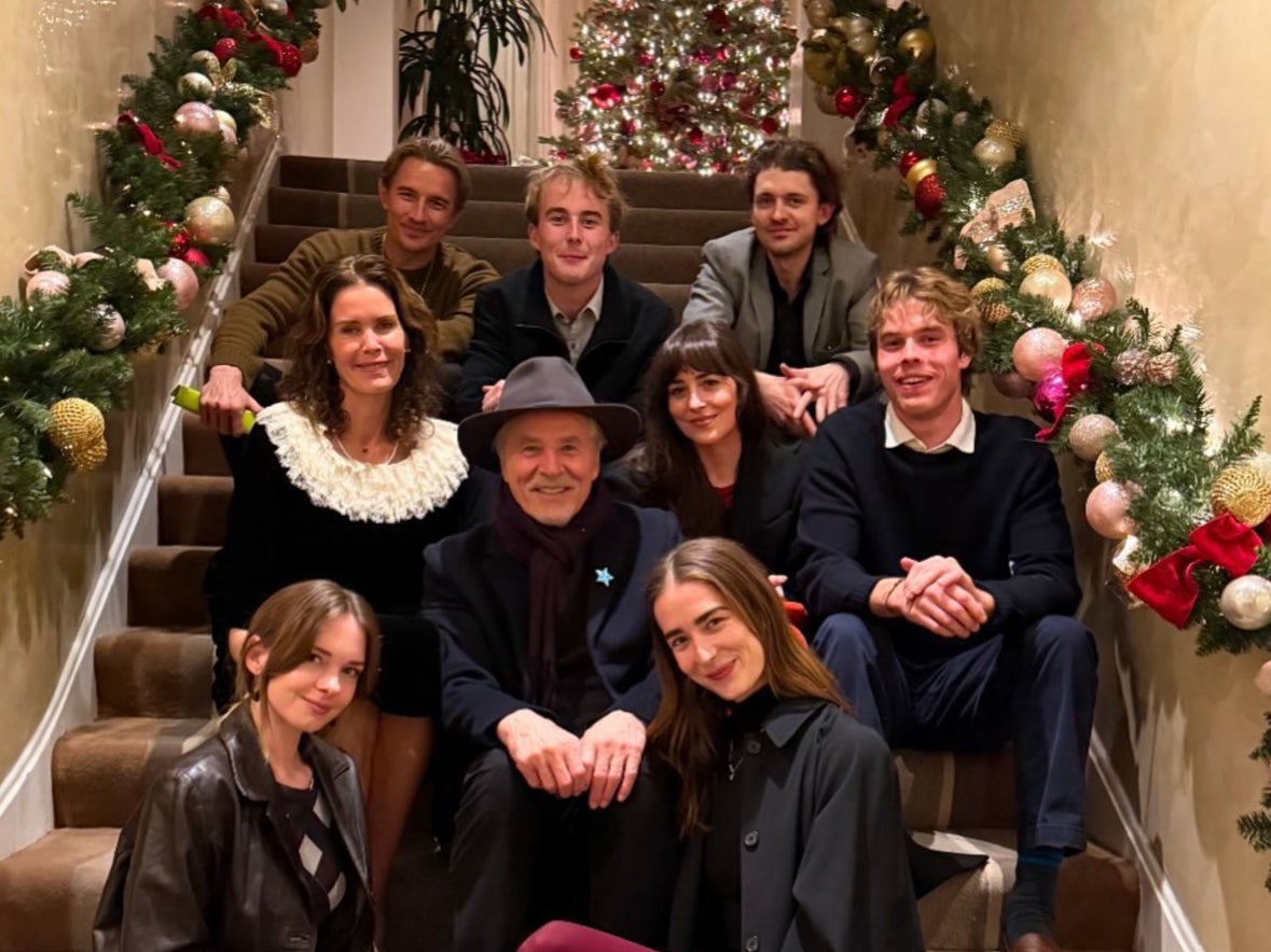 Don Johnson poses with all of his children in a rare photo celebrating his 75th birthday