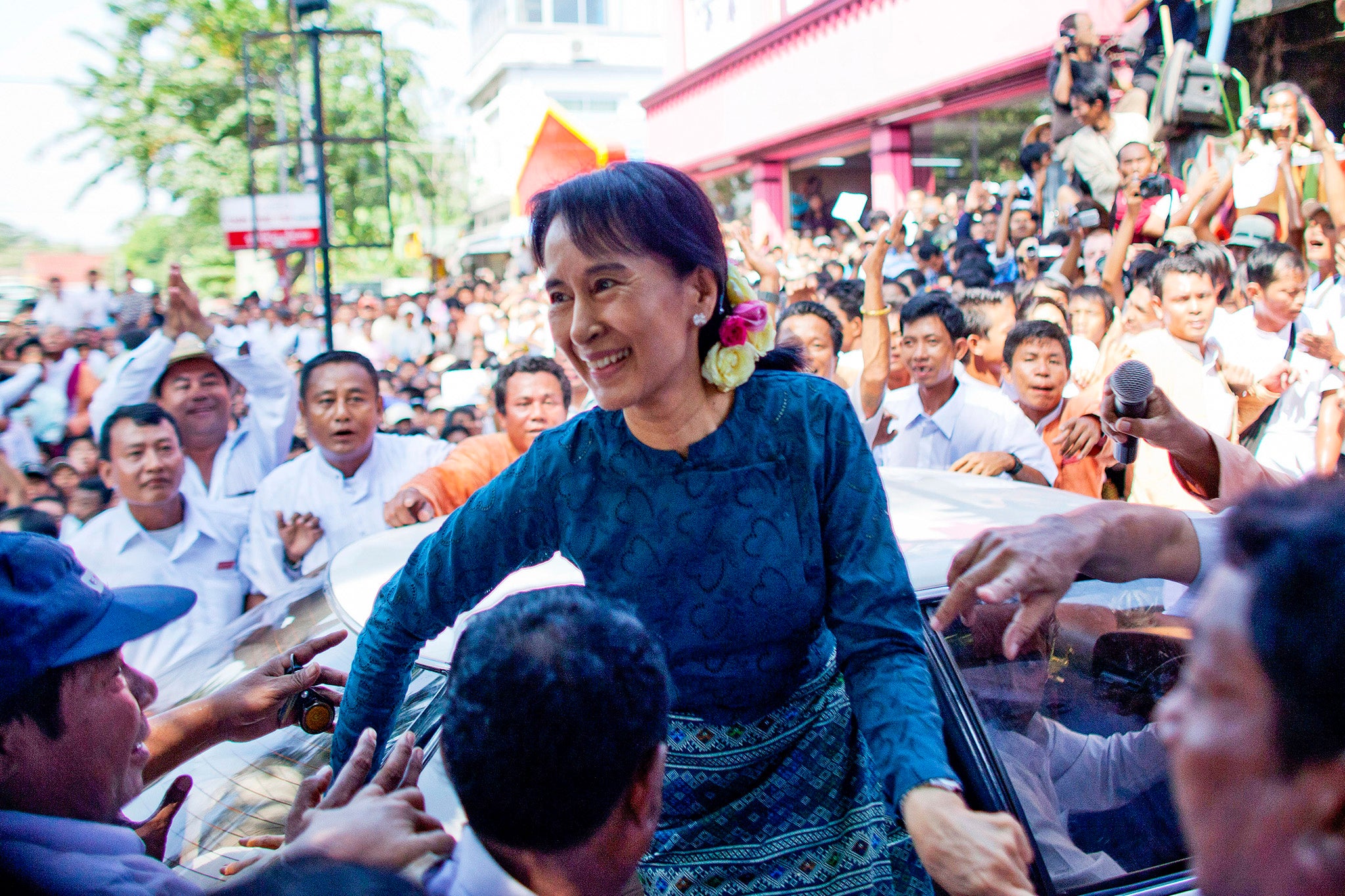 Three former British foreign secretaries have called for Aung San Suu Kyi’s release