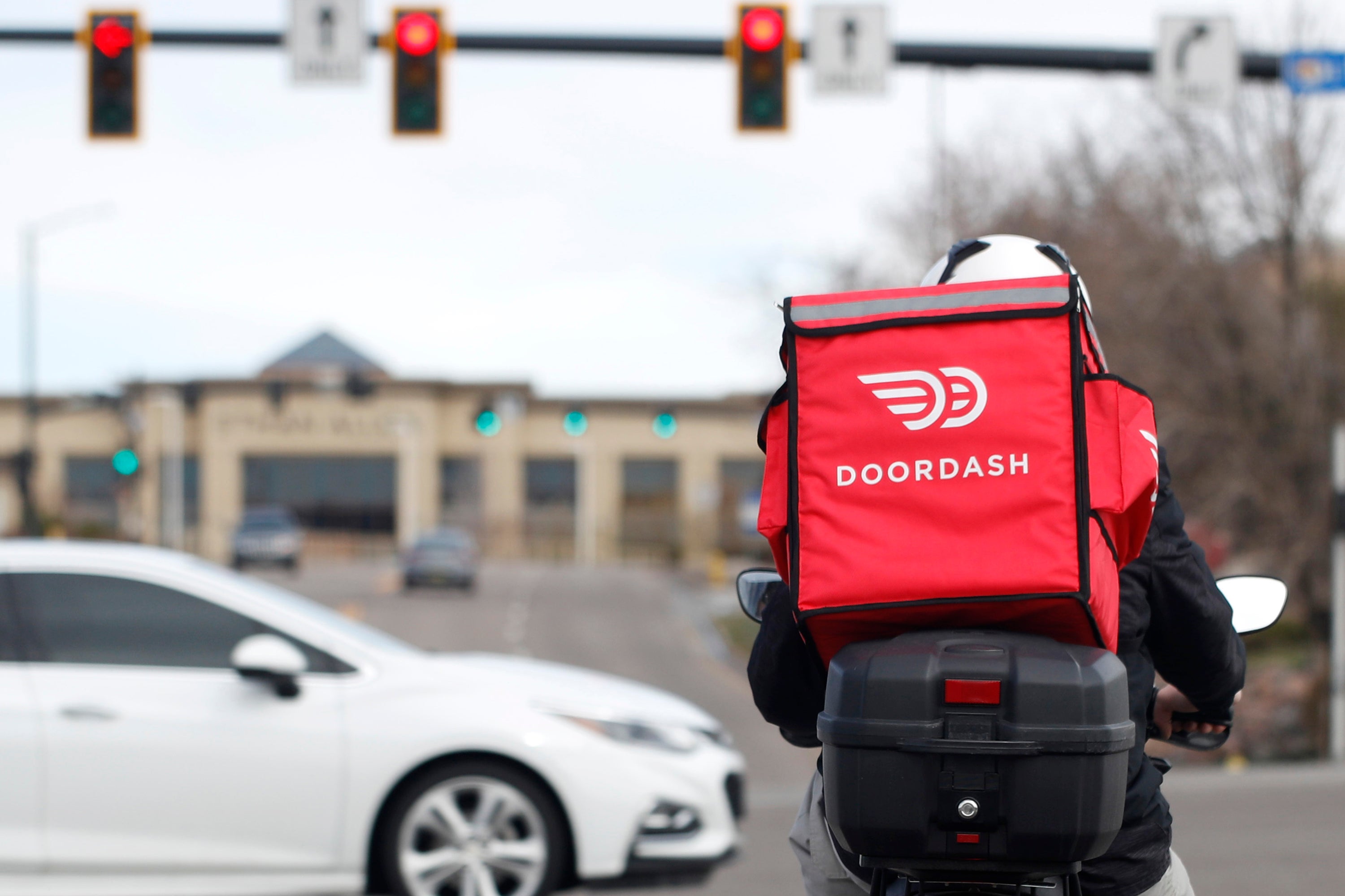 DoorDash driver smashed into the house after going to the wrong address