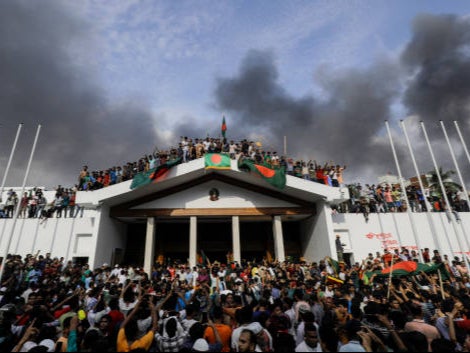 Anti-government protesters storm Sheikh Hasina’s palace in Dhaka