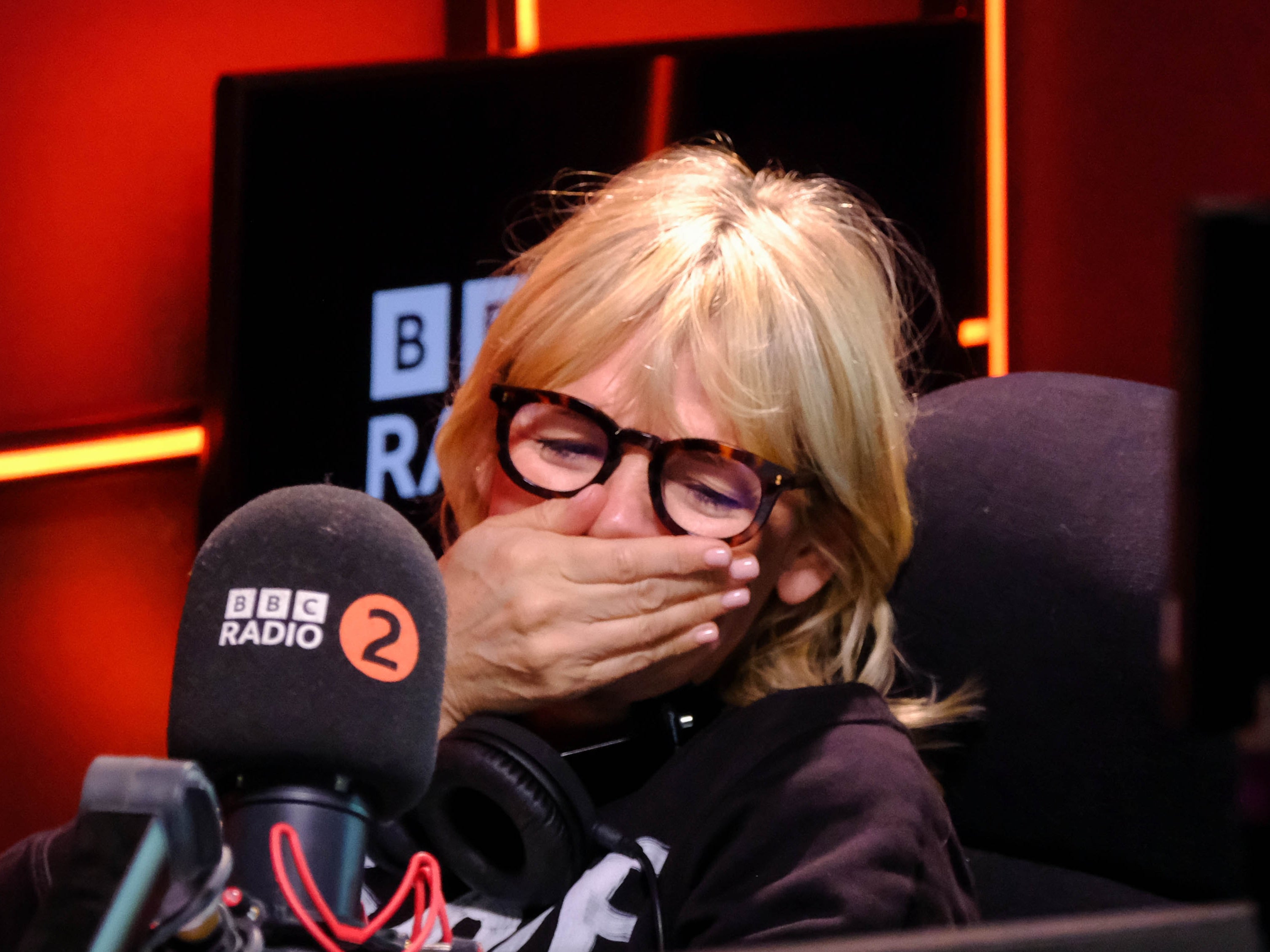 Zoe Ball presenting her last breakfast show on BBC Radio 2