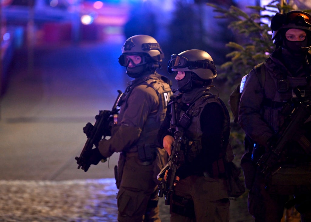 Special forces on alert at the Christmas market following the attack