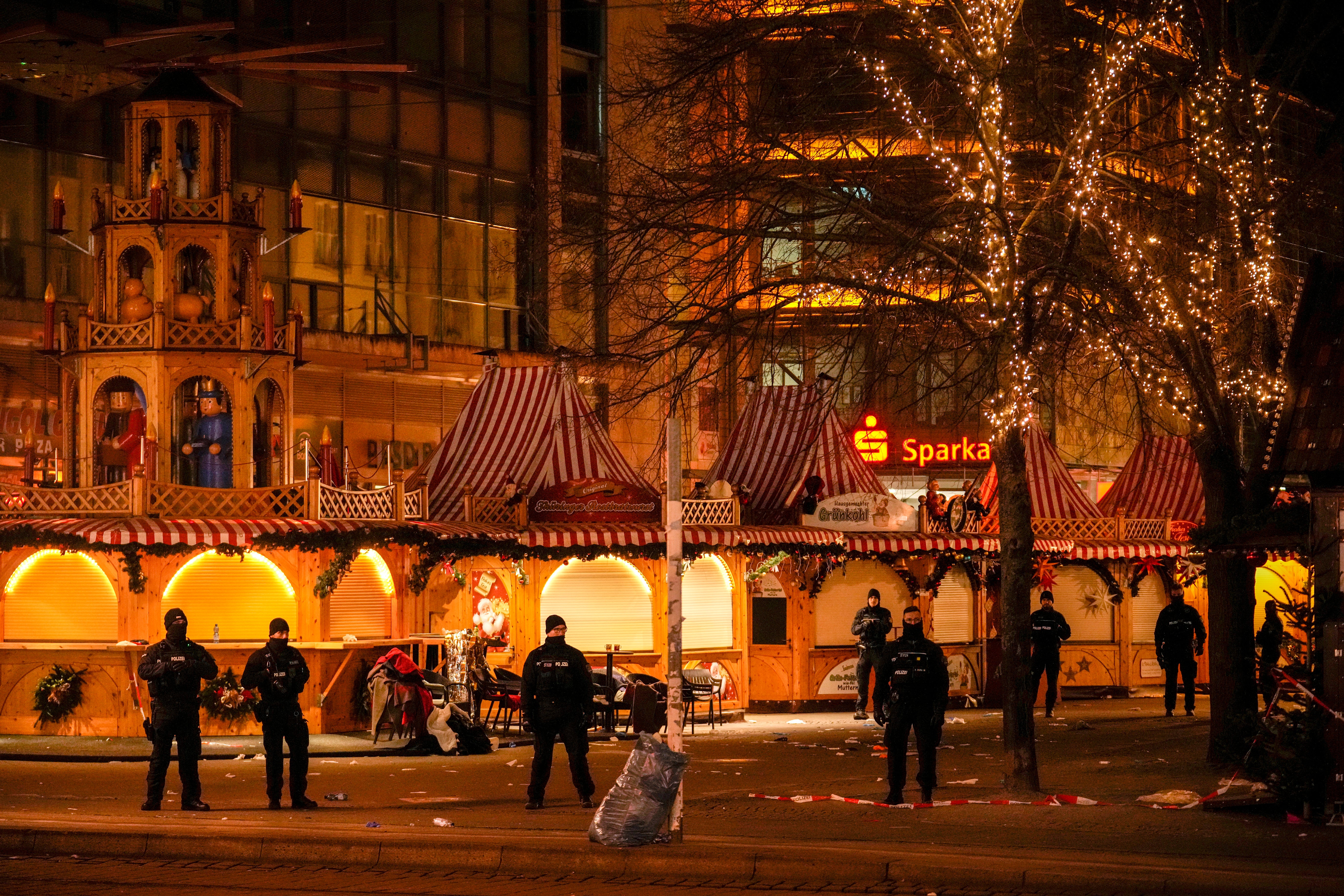 In the early hours of Saturday morning, police guarded the market stalls