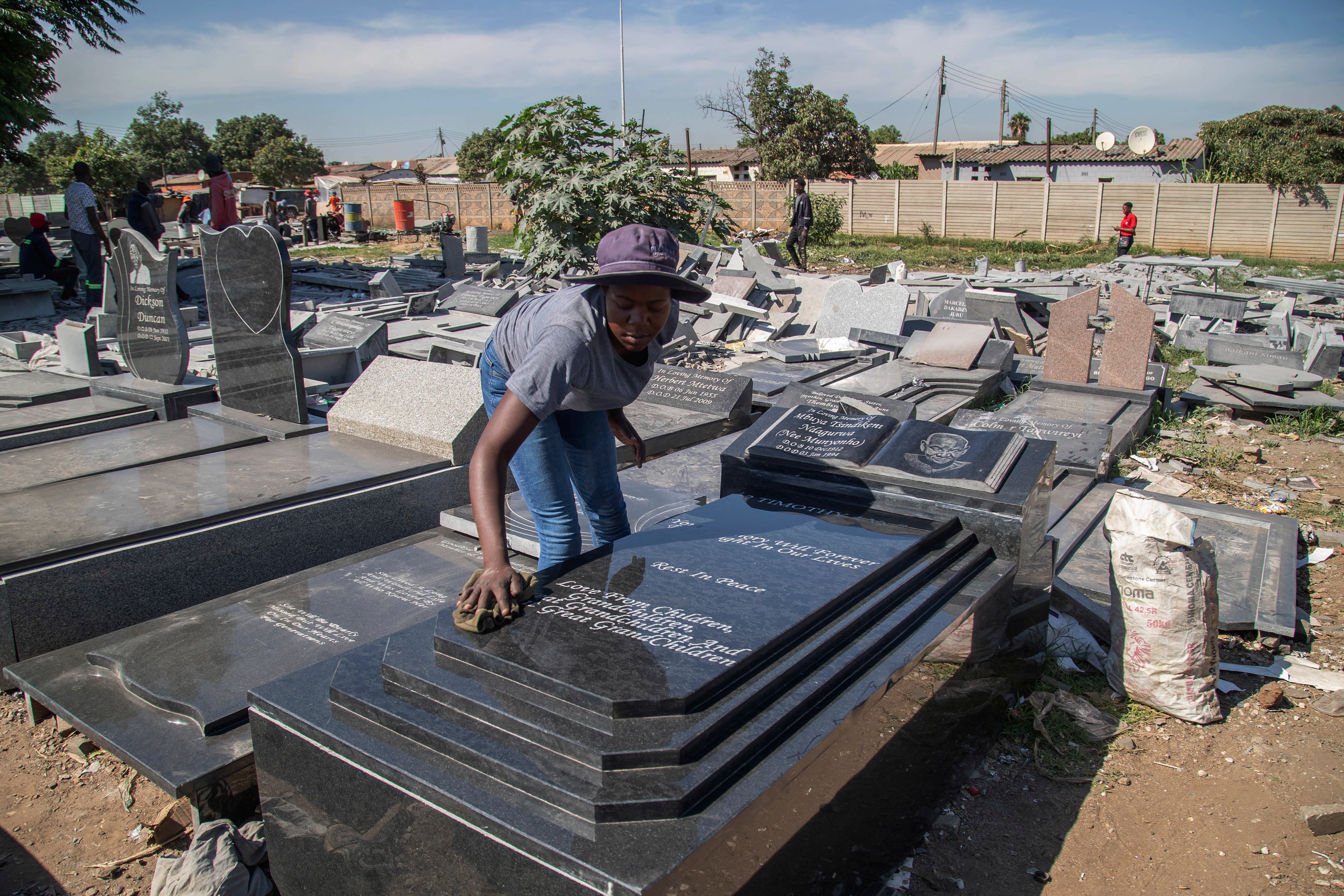 Zimbabwe Christmas Yombstones