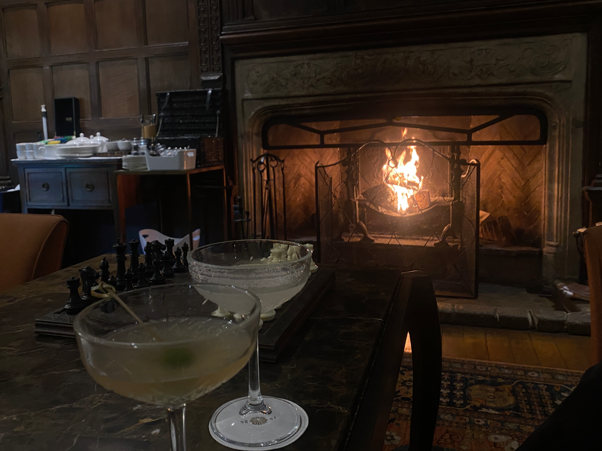 Enjoy some delicious cocktails by a roaring fire as you crush your opponents at a game of chess