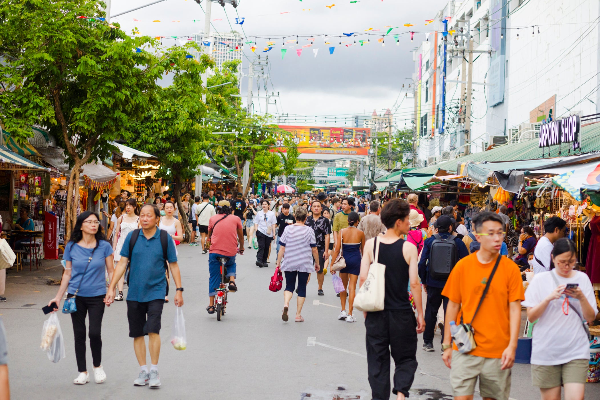 Chatuchak Market is home to over 5,000 stalls of various merchandise