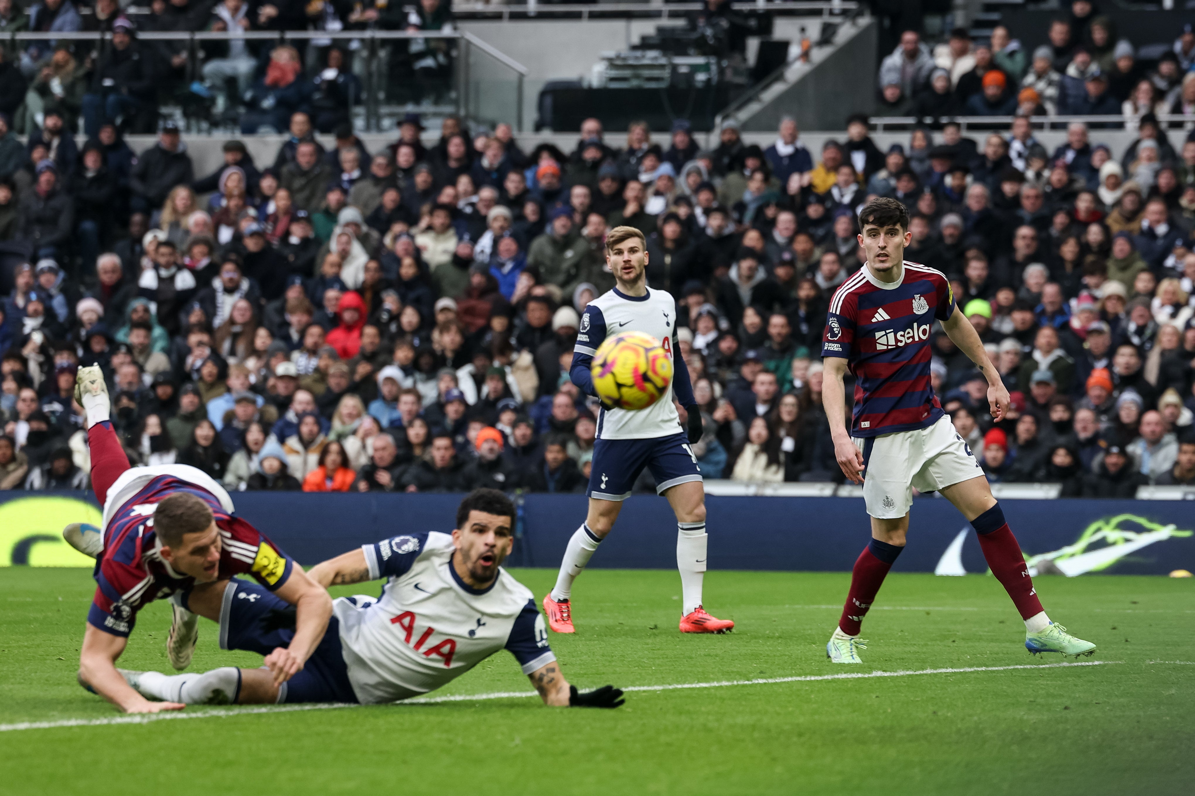 Dominic Solanke sent Spurs ahead inside the first five minutes