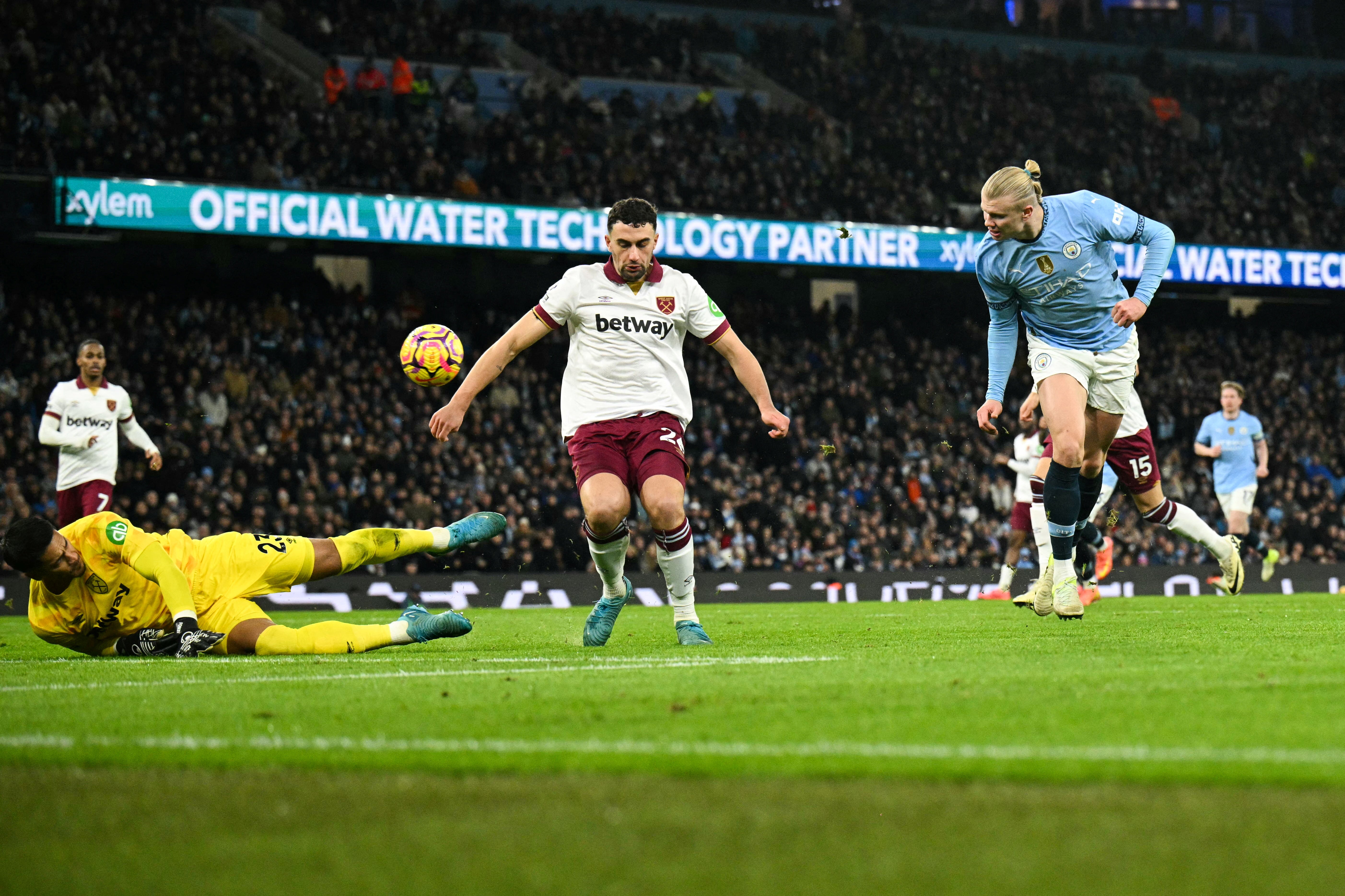 Erling Haaland was in the goals again with a confident brace at the Etihad Stadium