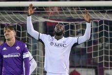 Romelu Lukaku and Scott McTominay help Napoli climb to top of Serie A