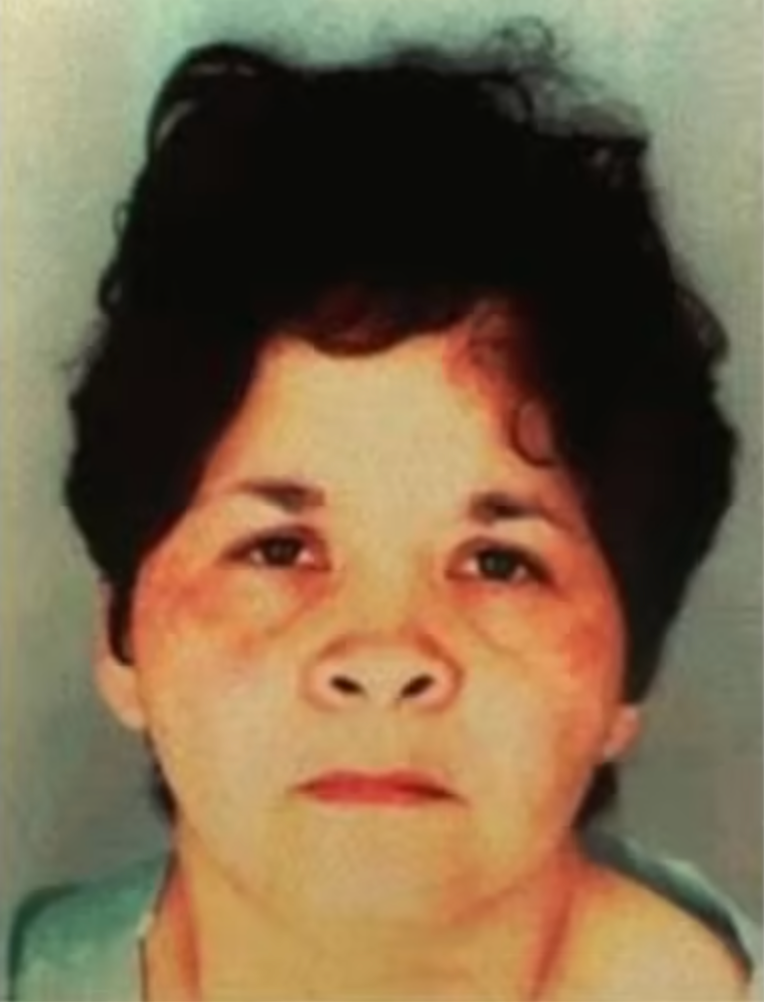 Saldívar was arrested for Selena’s murder after a nine-hour standoff with police