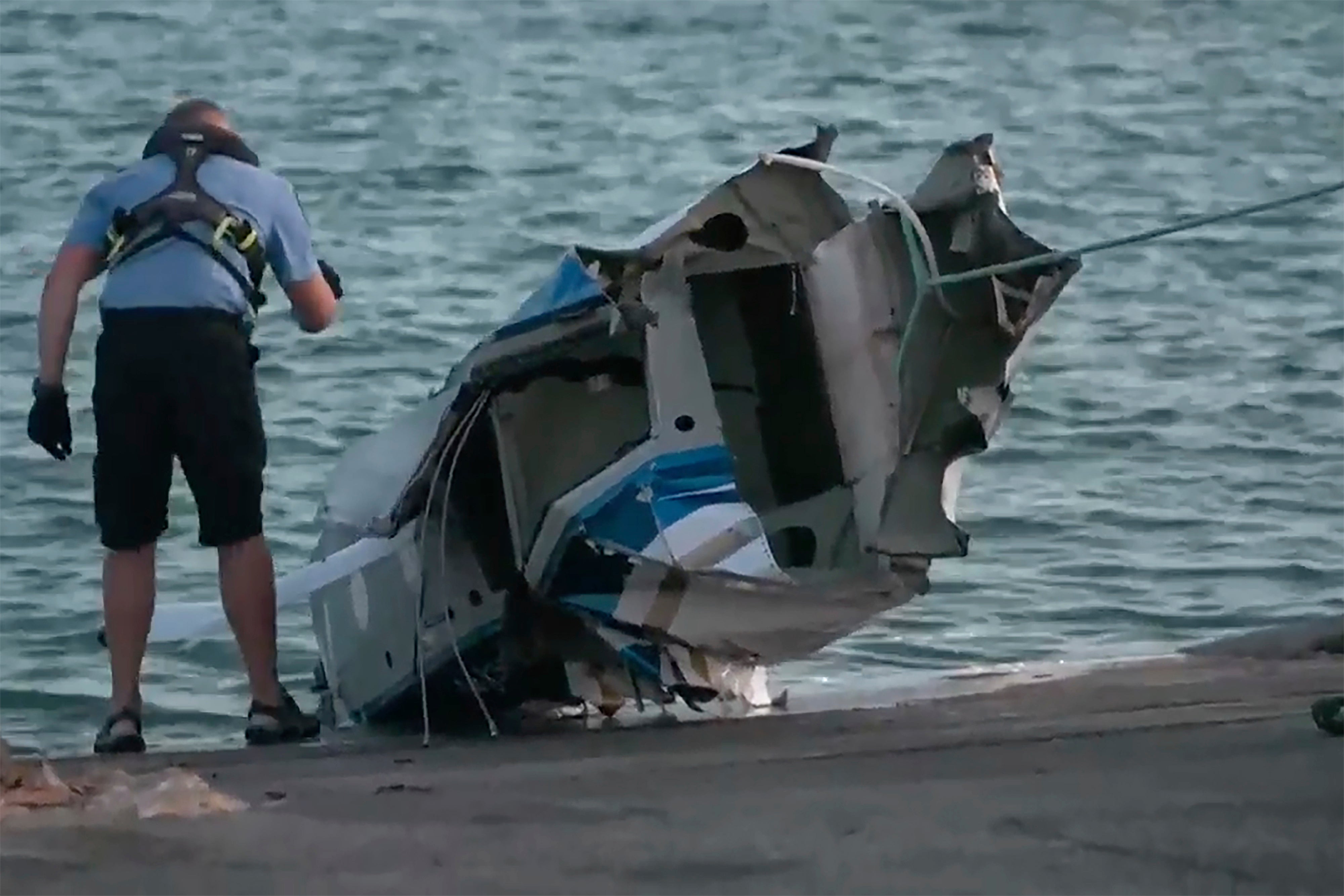 Australian police recover wreckage of the seaplane