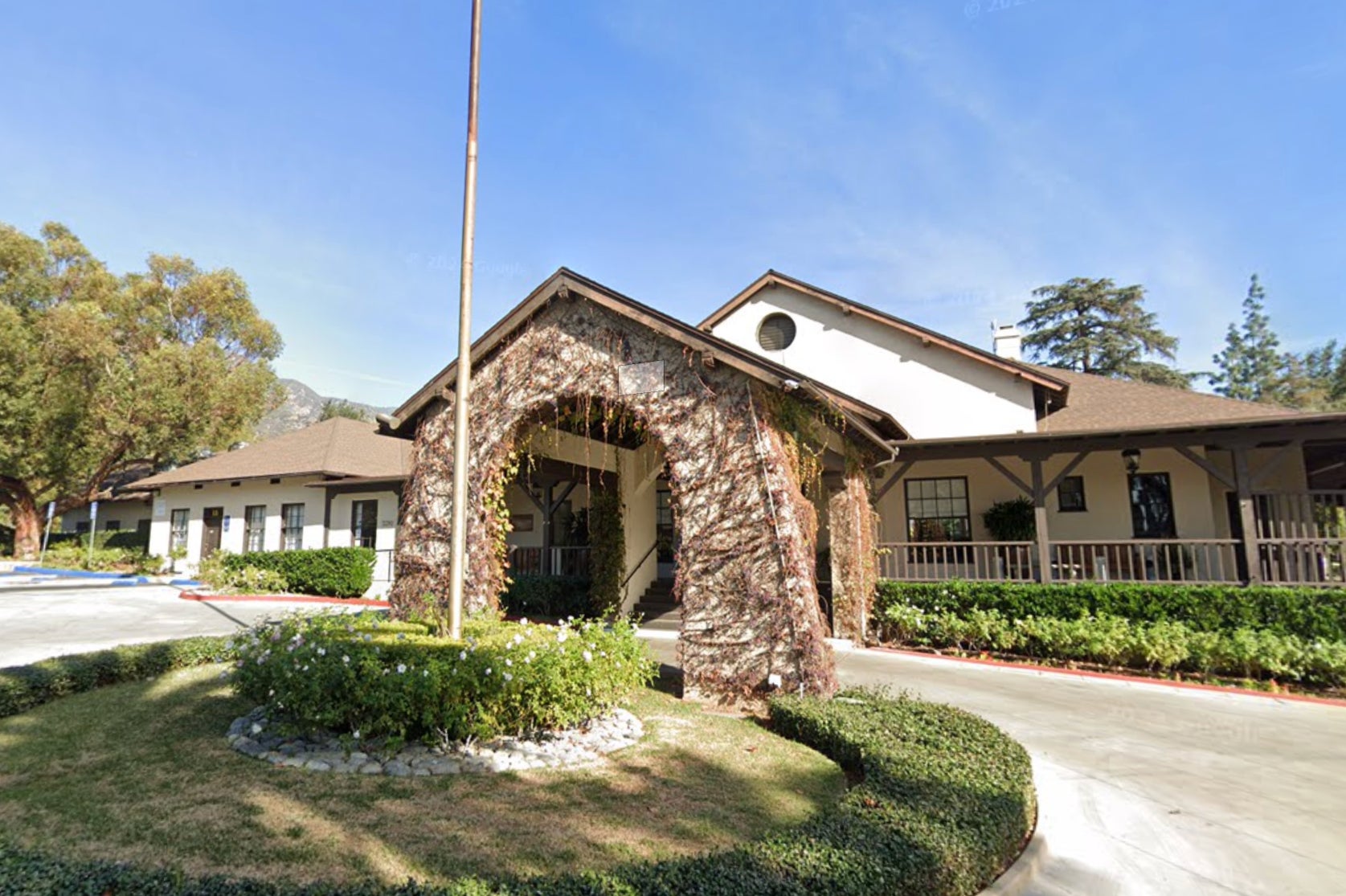 The entrance to the Altadena Town & Country Club California pictured in 2018