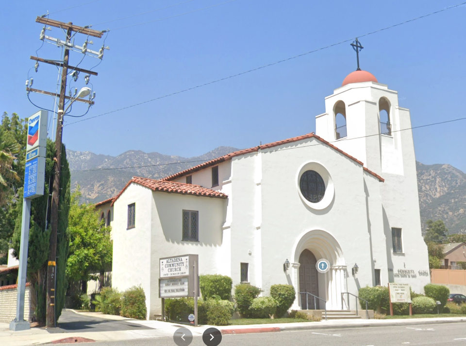 The Altadena Community Church on East Aldena Drive on a sunny day in 2022