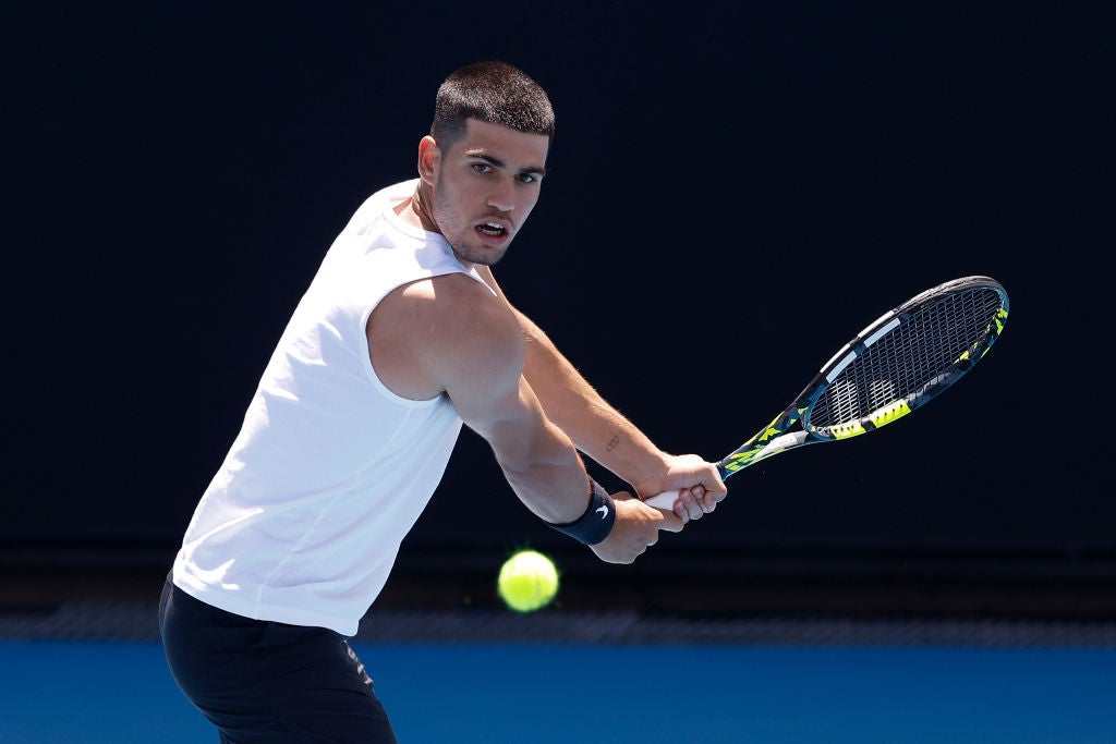 Alcaraz faced Djokovic in a practice session on Rod Laver Arena