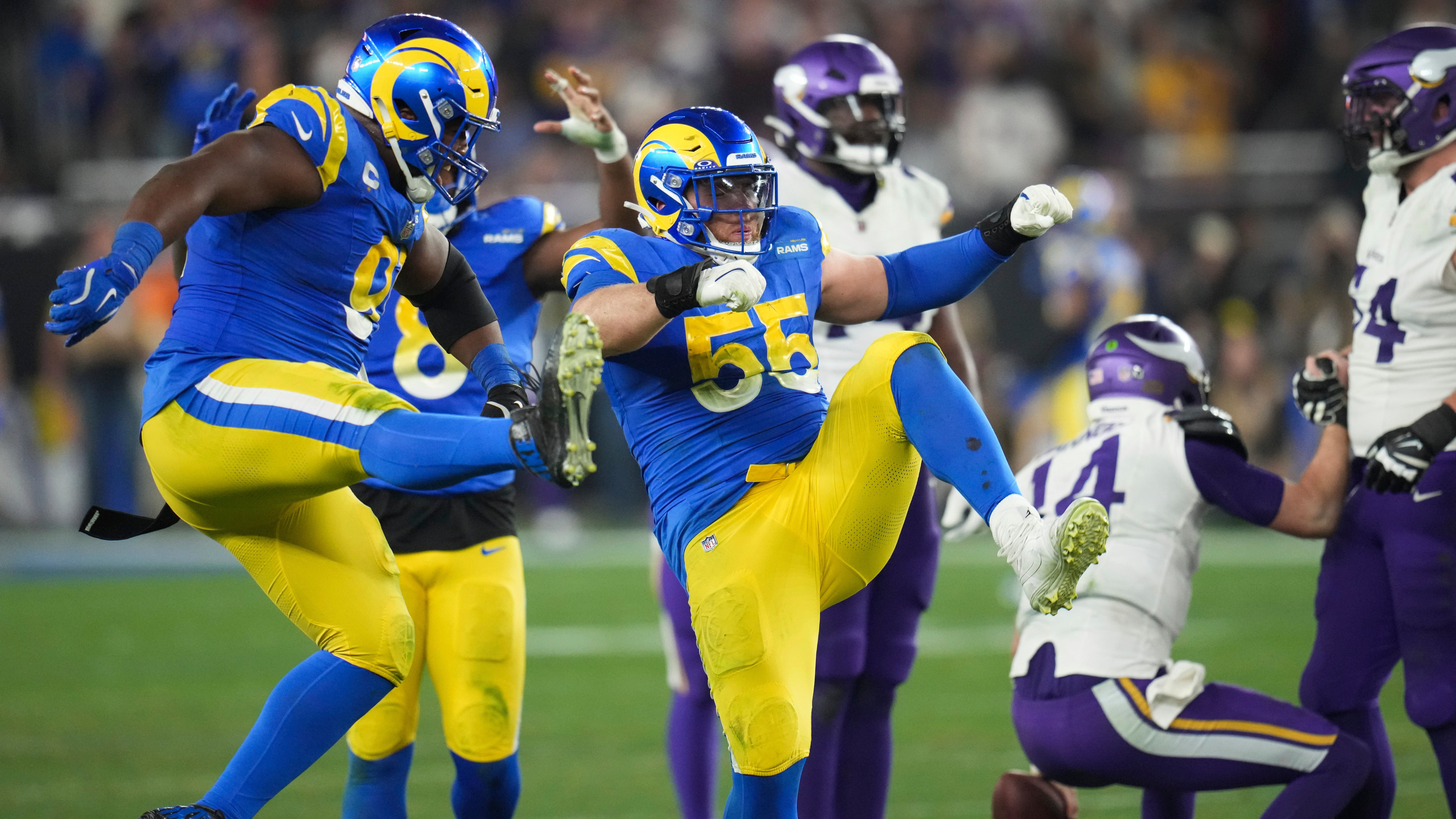 APTOPIX Vikings Rams Football