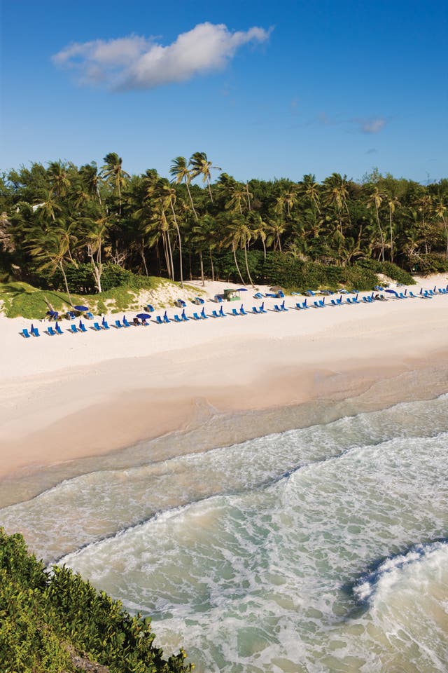 <p>The pink sands of Crane Beach are an exceptional setting</p>