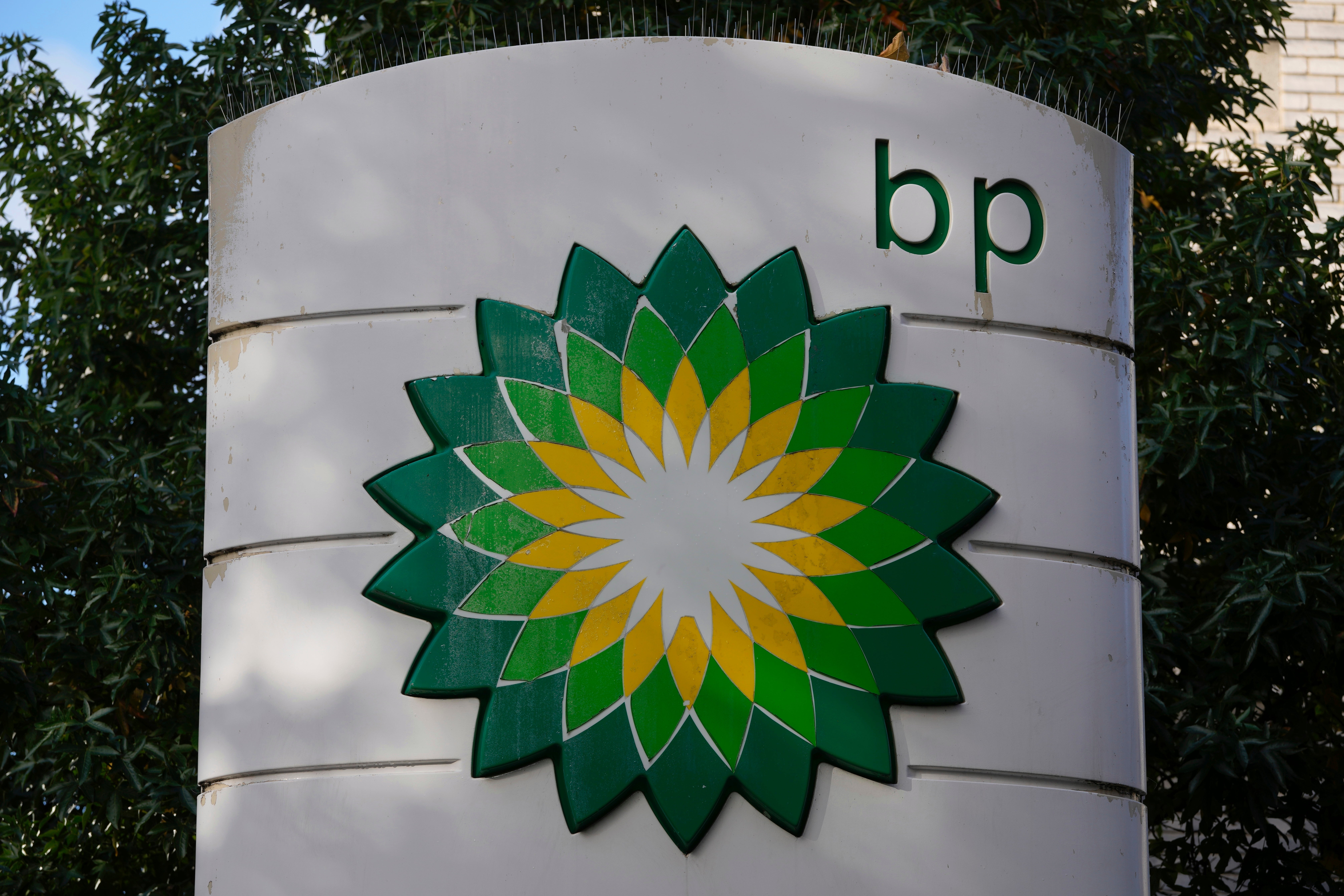 Britain BP Job Cuts
