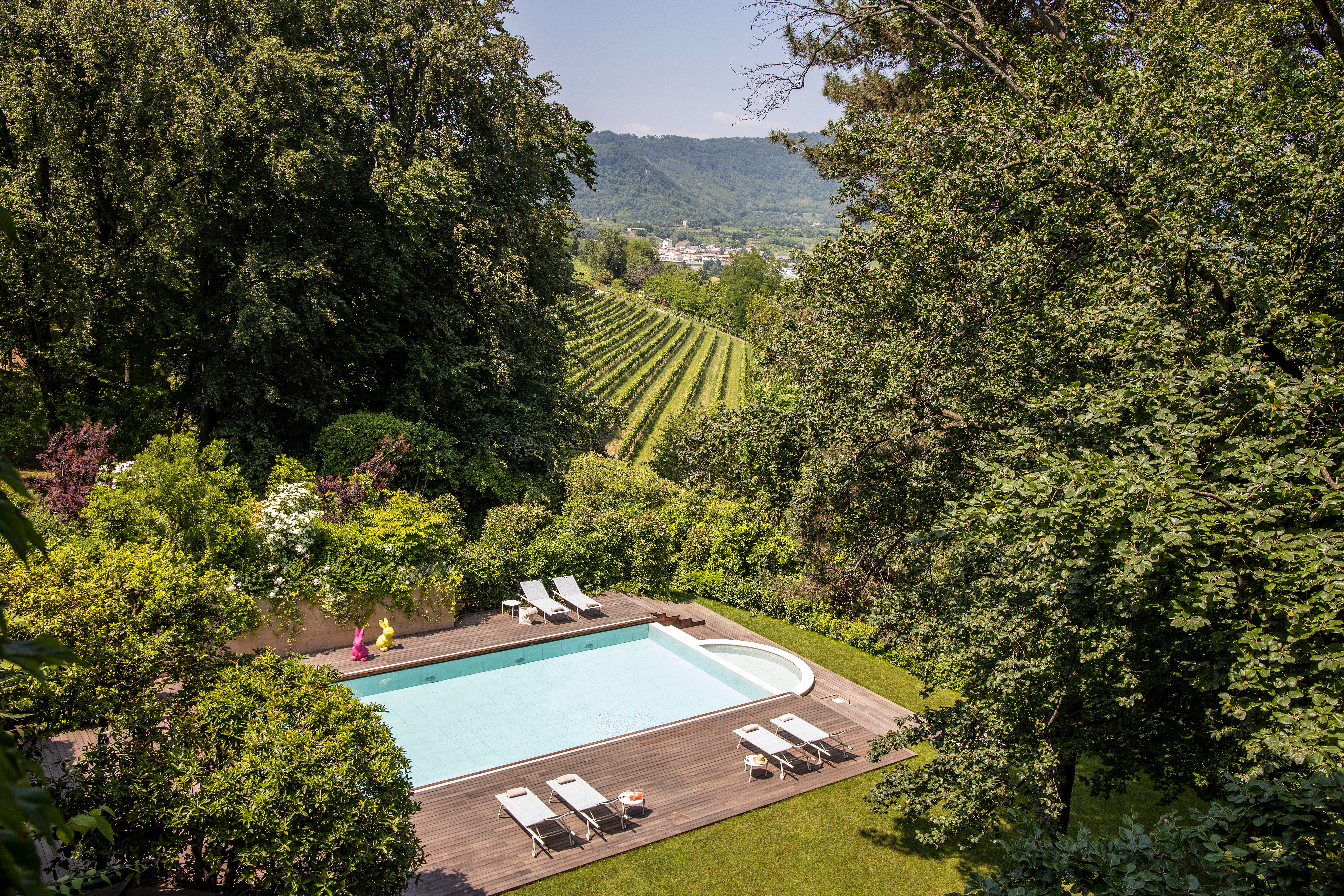 The outdoor pool at L’Albereta, Lombardy